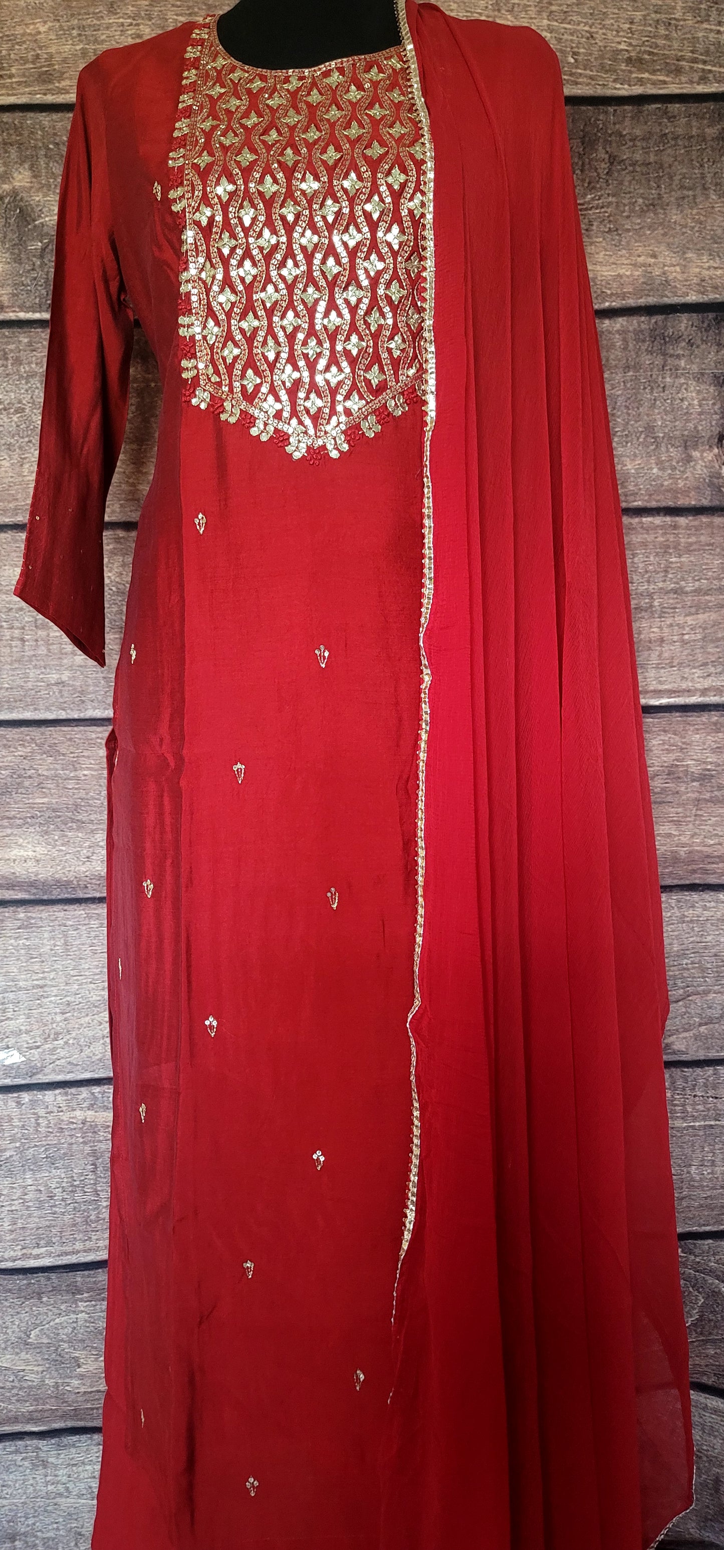 Salwar suit set- pant and dupatta
