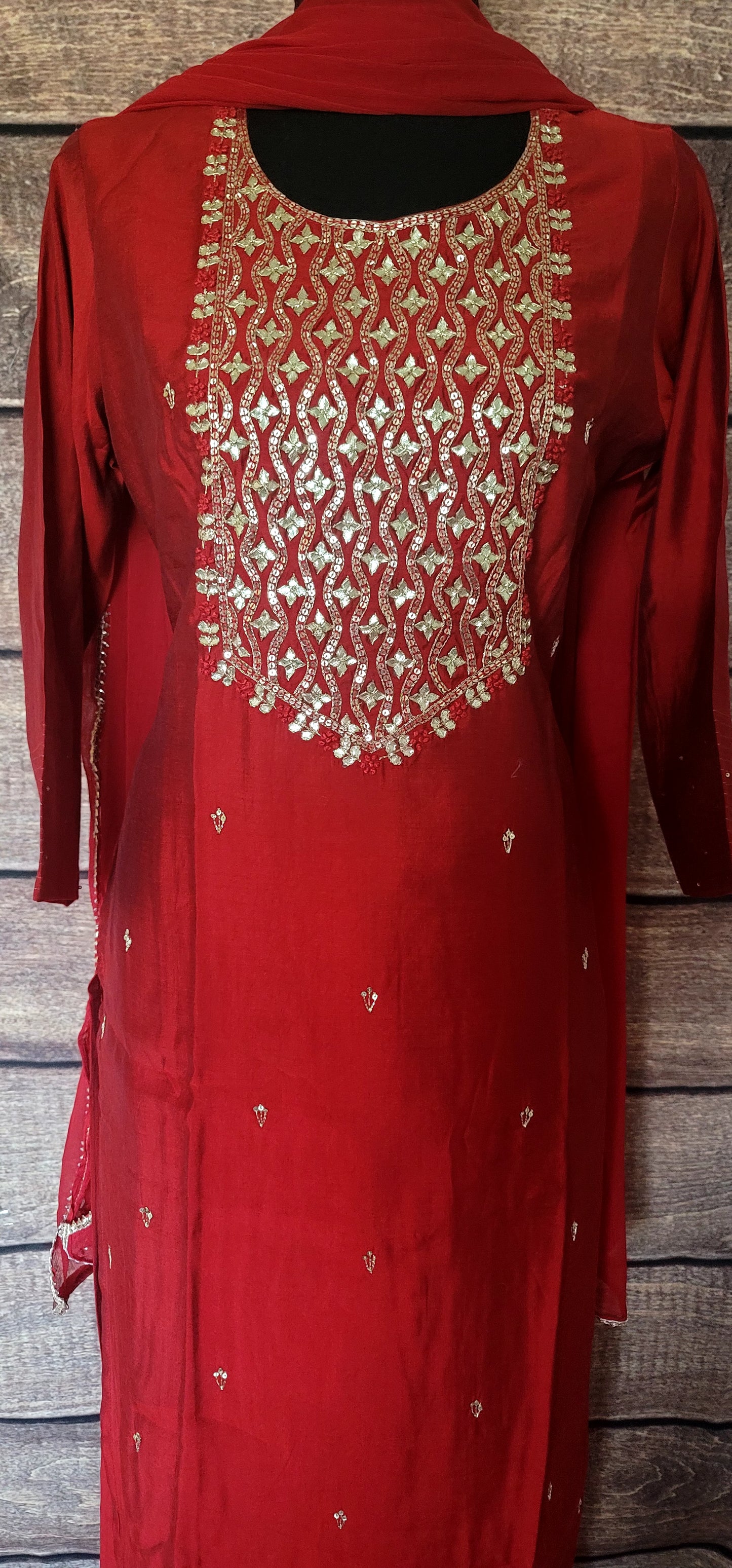 Salwar suit set- pant and dupatta