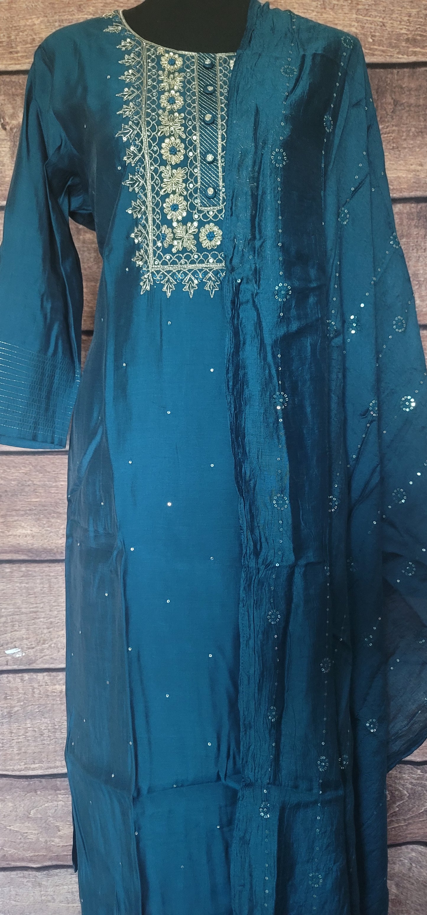 Salwar suit set with pant & dupatta