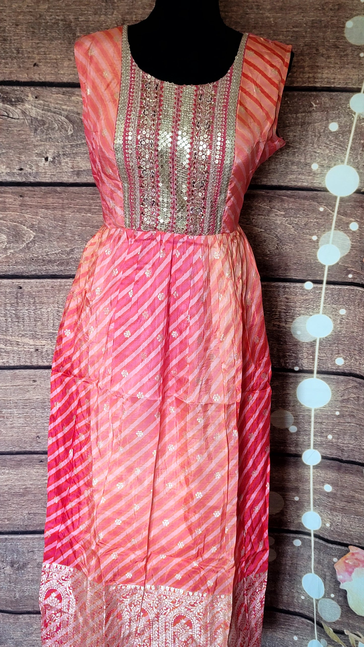 Nyra cut salwar set -pant and dupatta