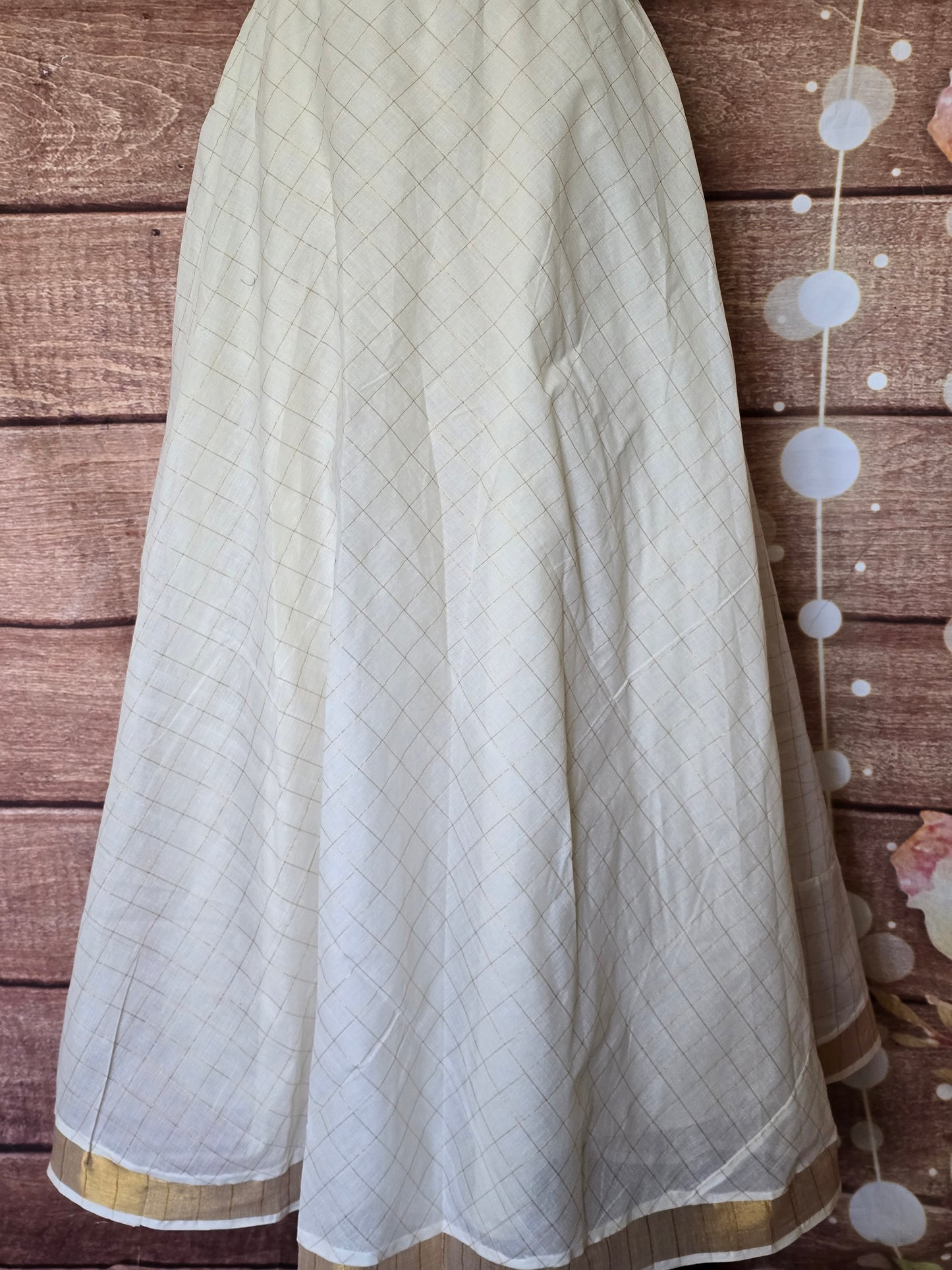 Creme color cotton skirt with kasav border( 11-12 yrs old)(top extra)