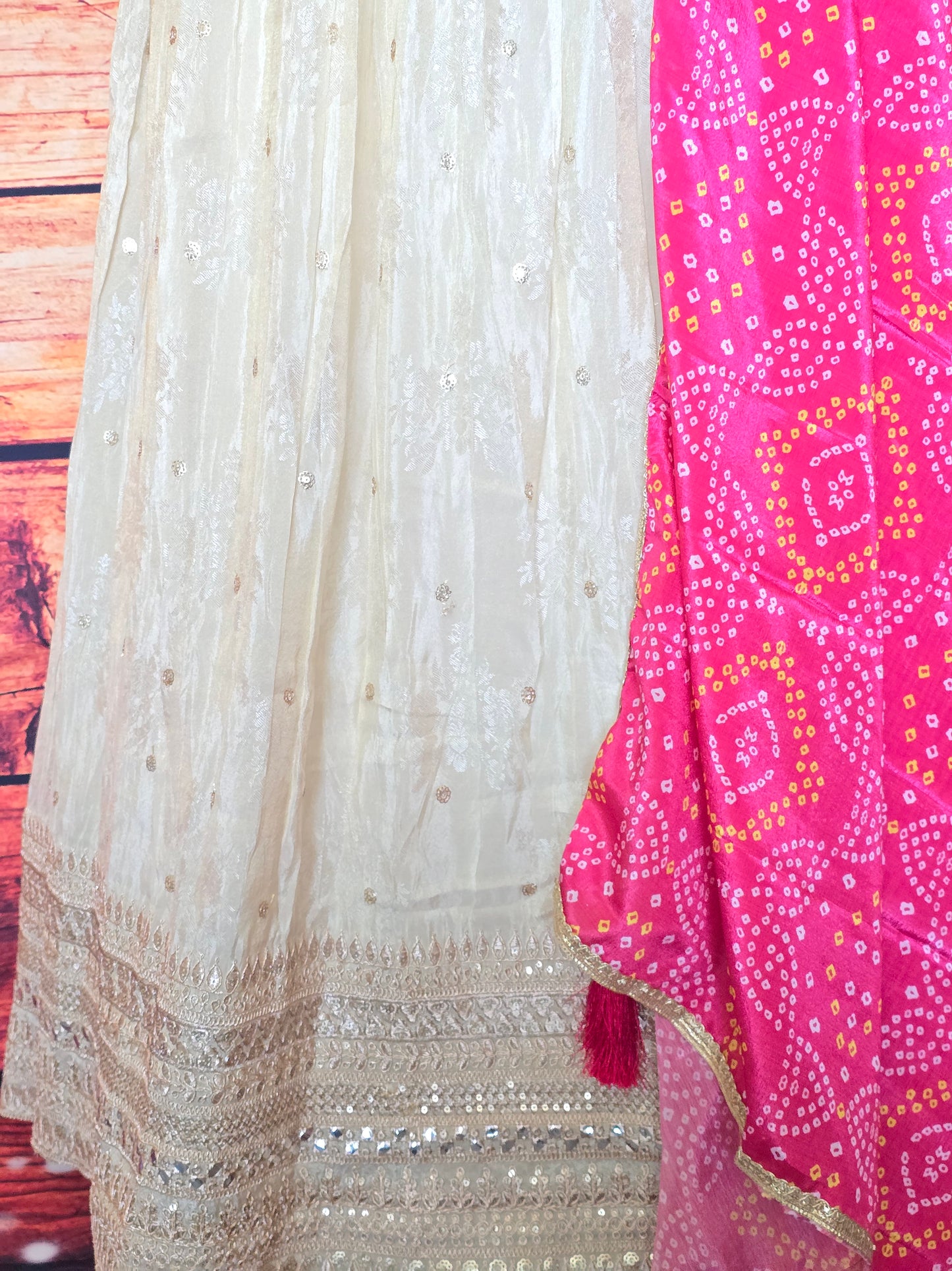Off white lehenga set with contrast dupatta