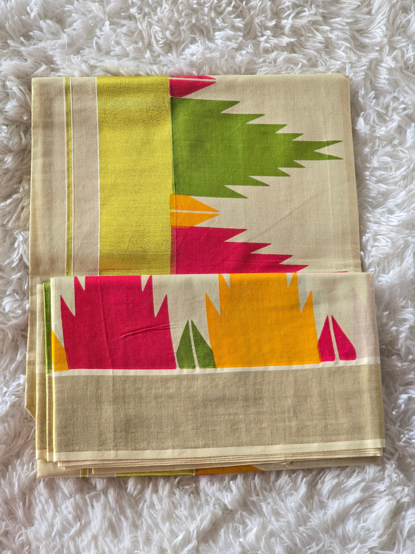 Tissue set saree with multi color. Design on border and pallu