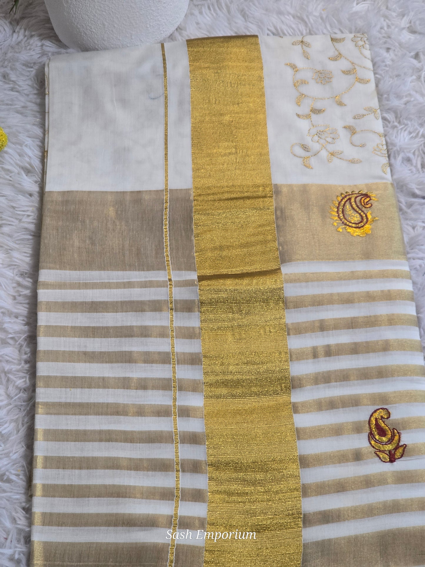 Cotton set saree with gold stripes and design