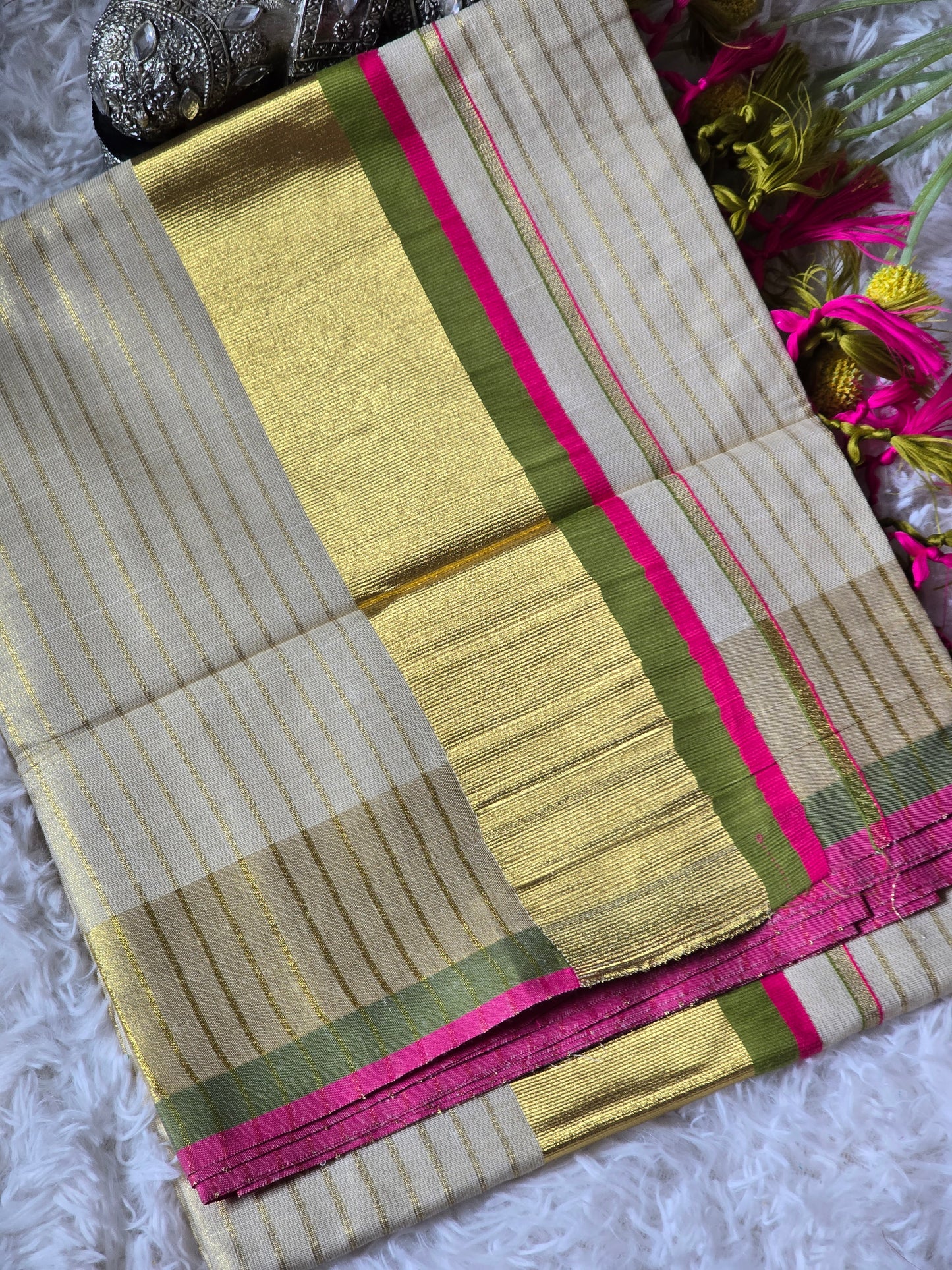 Onam saree with pink/green combo