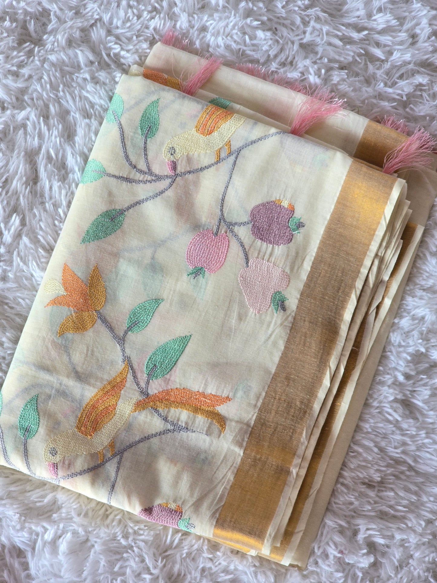 Premium cotton set saree with thread embroidery