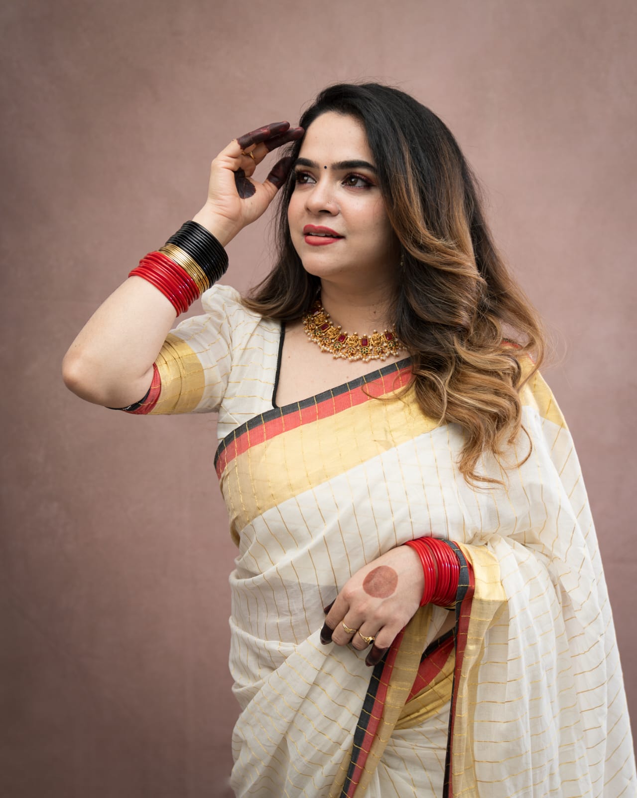 Pure cotton handloom saree with stitched blouse