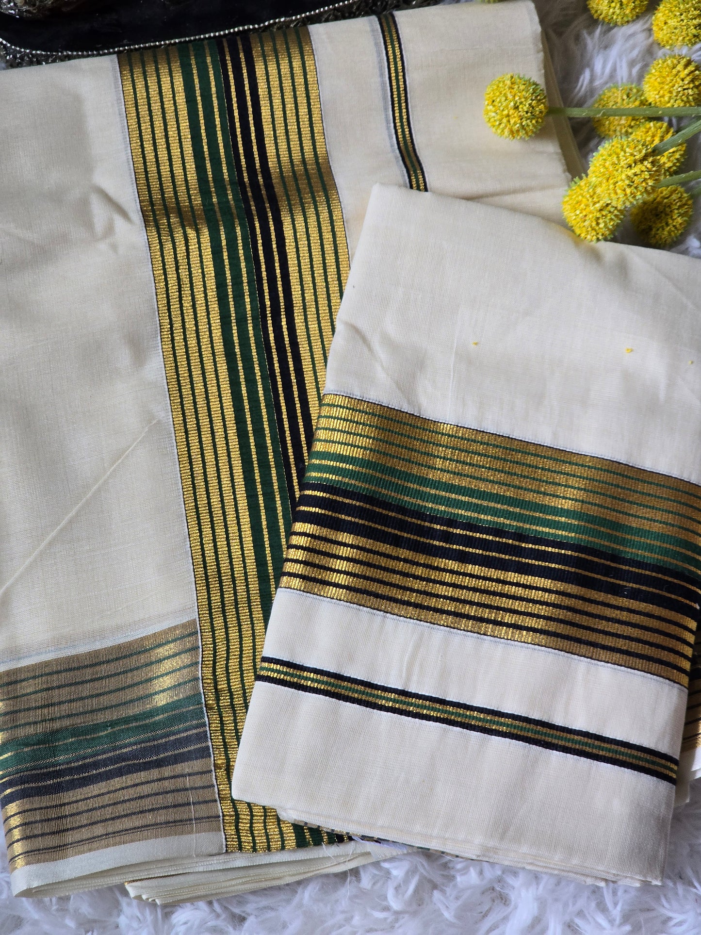 Onam set mund-black/green ( 3.85*280 length)