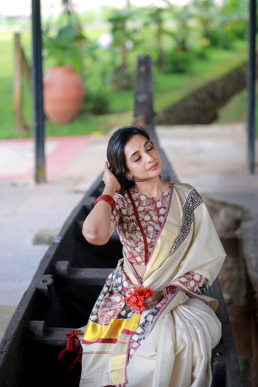 Premium tissue saree with block print-with stitched blouse