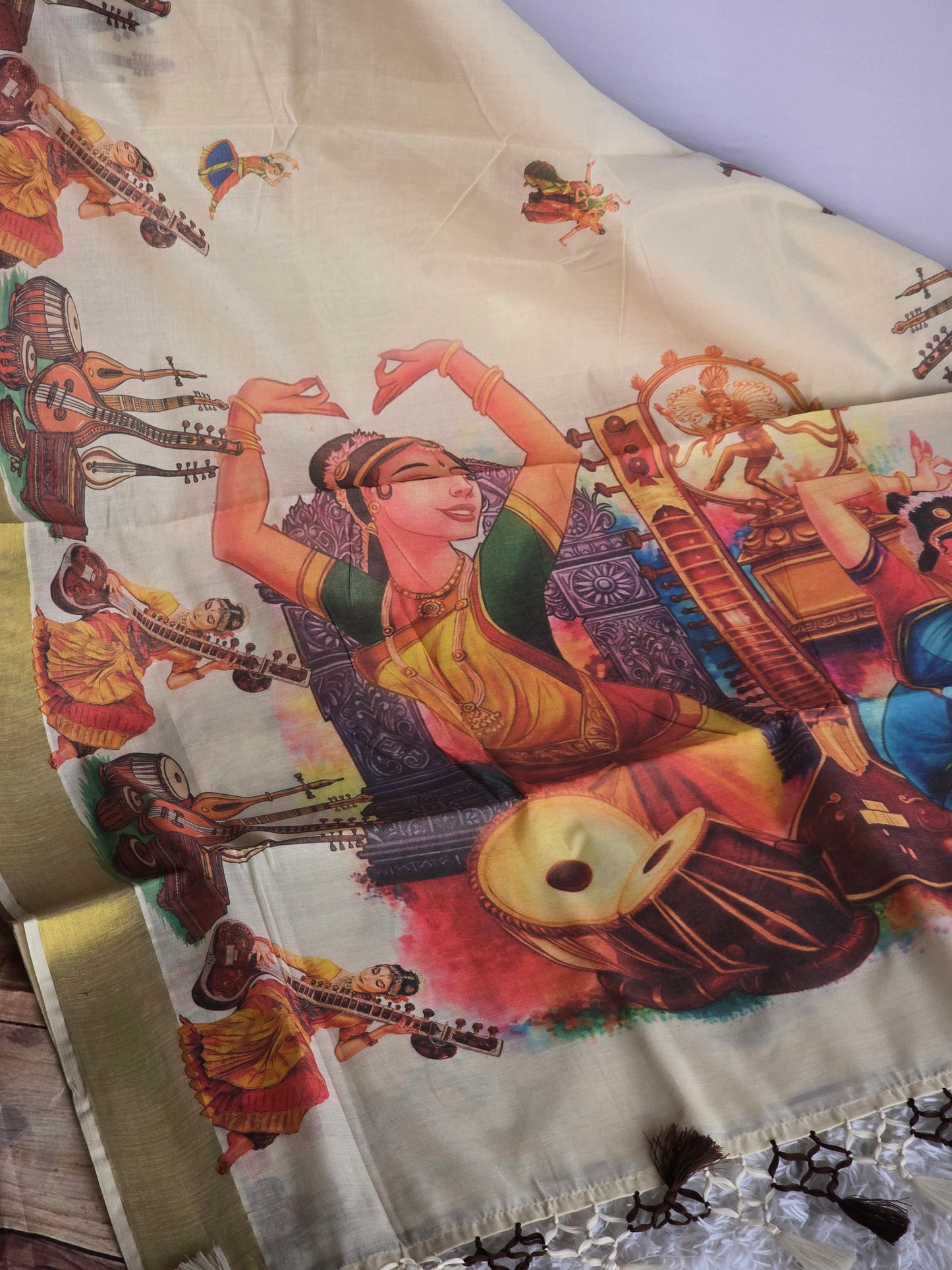 Onam special art work saree all Over body with BP