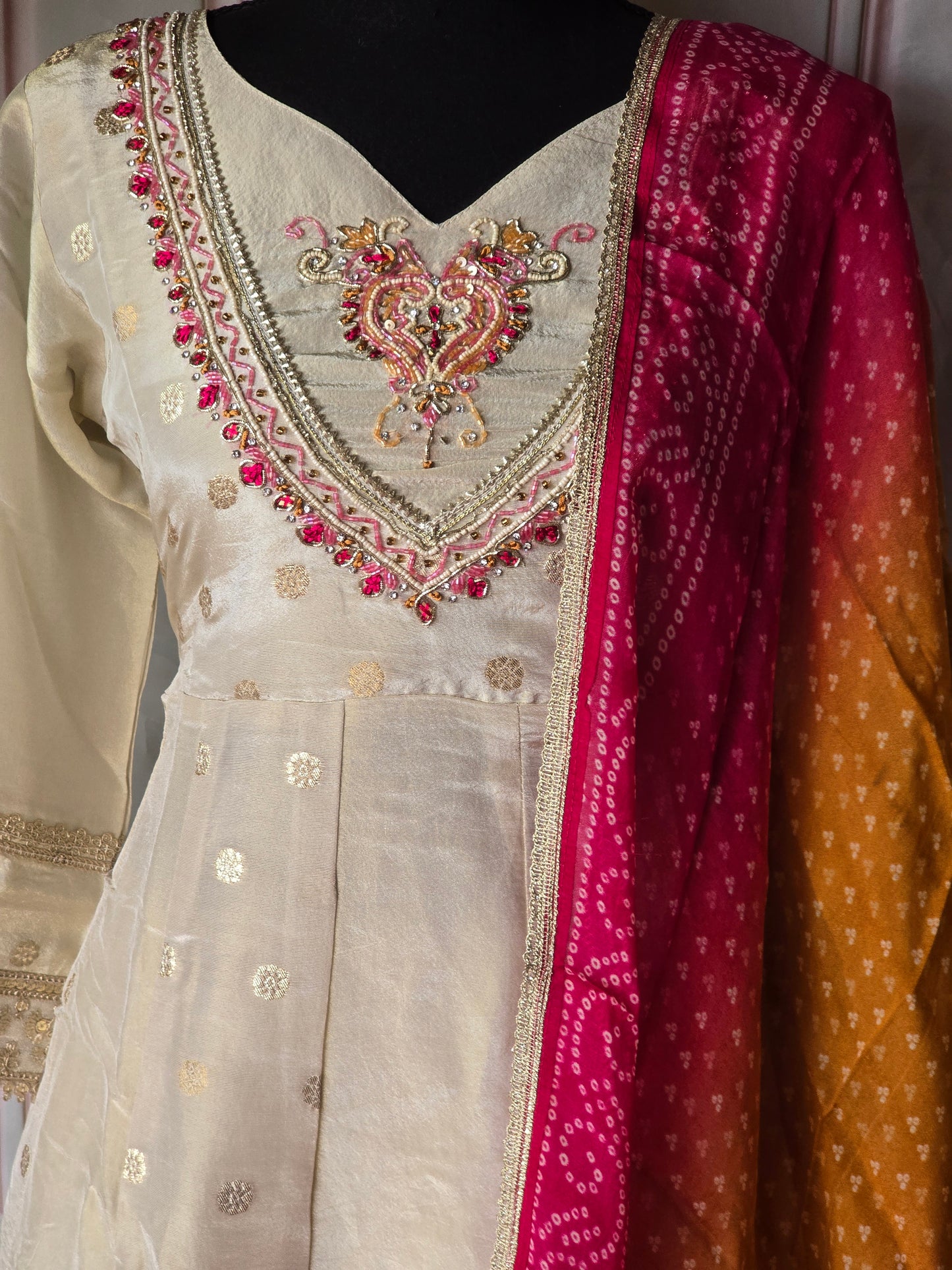 Off white 3 pc salwar suit set