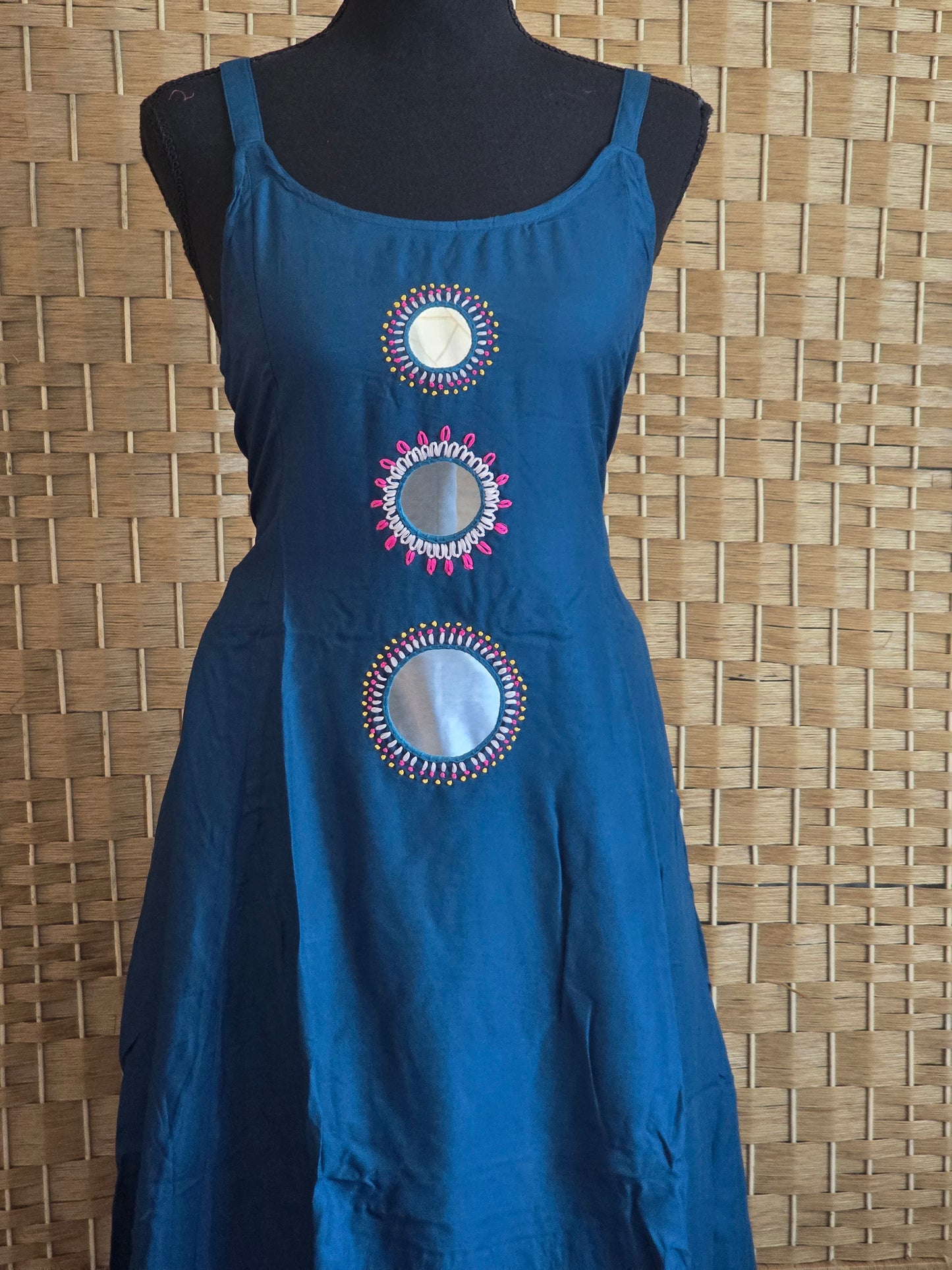 Cotton kurti (sleevless) set with mirror work