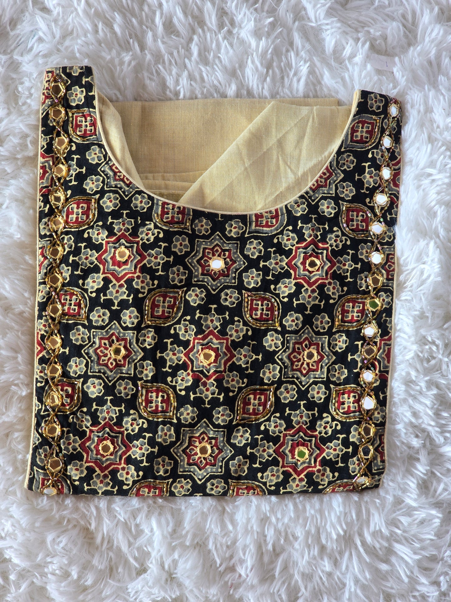 Onam kurti design 4