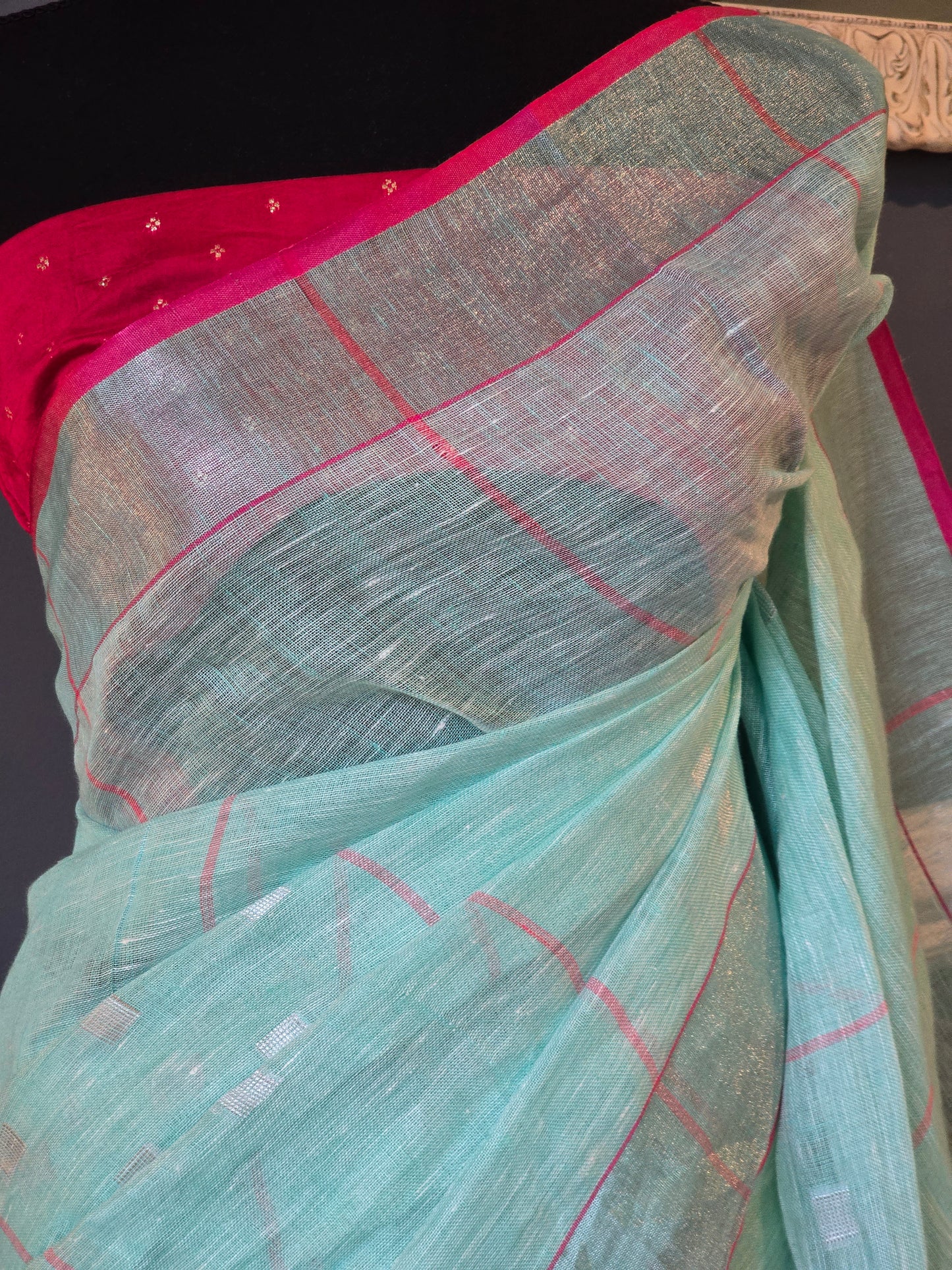 Linen saree with multi shade- BP