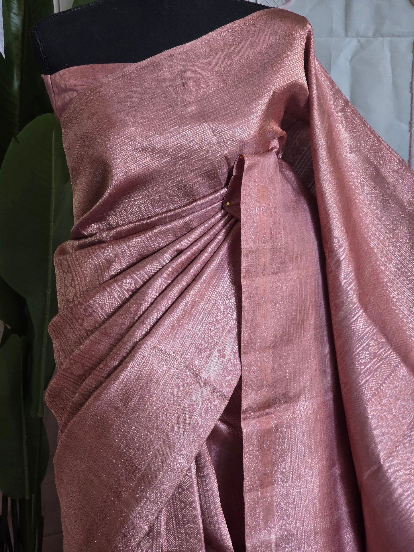 Brocade kancheepuram silk saree with (unstitched) blouse pc