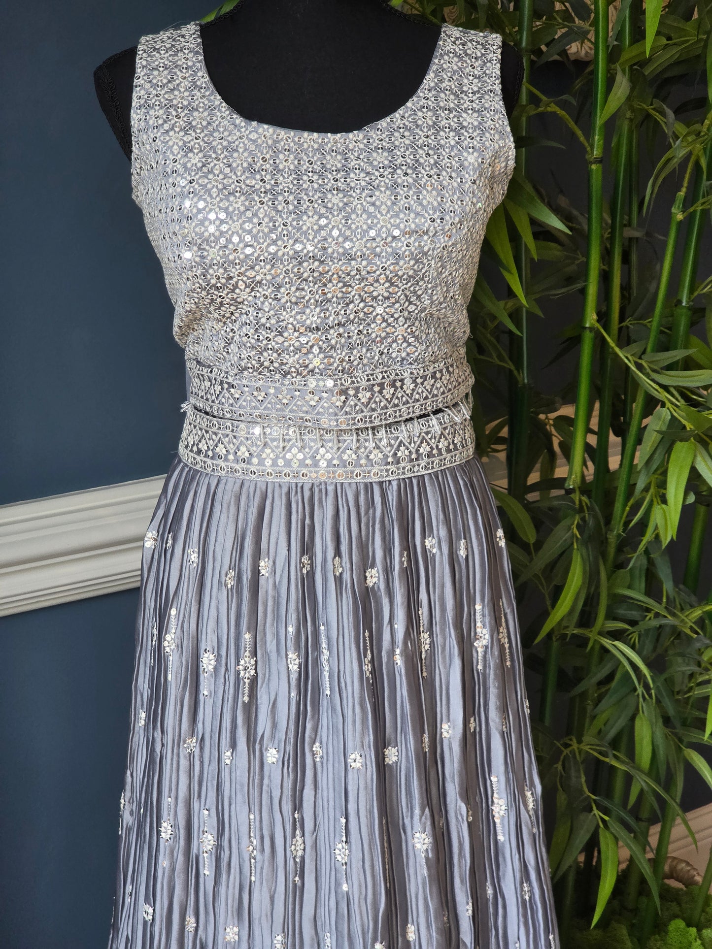 Bright grey 3 pc party wear set