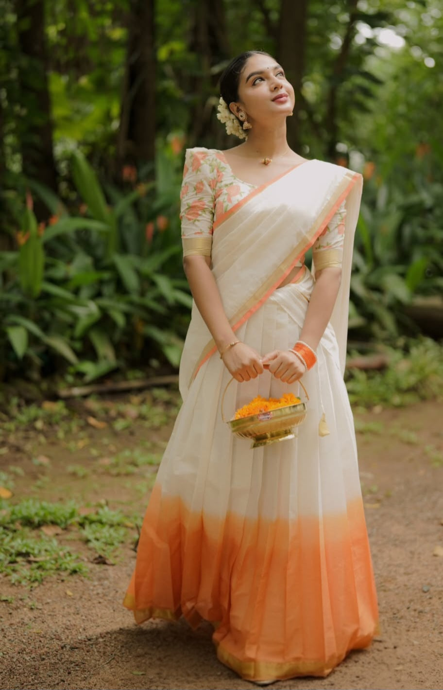 Dhavani set (peach/orange)