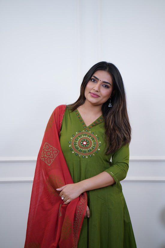 Cotton 3 pc salwar suit set with mirror work