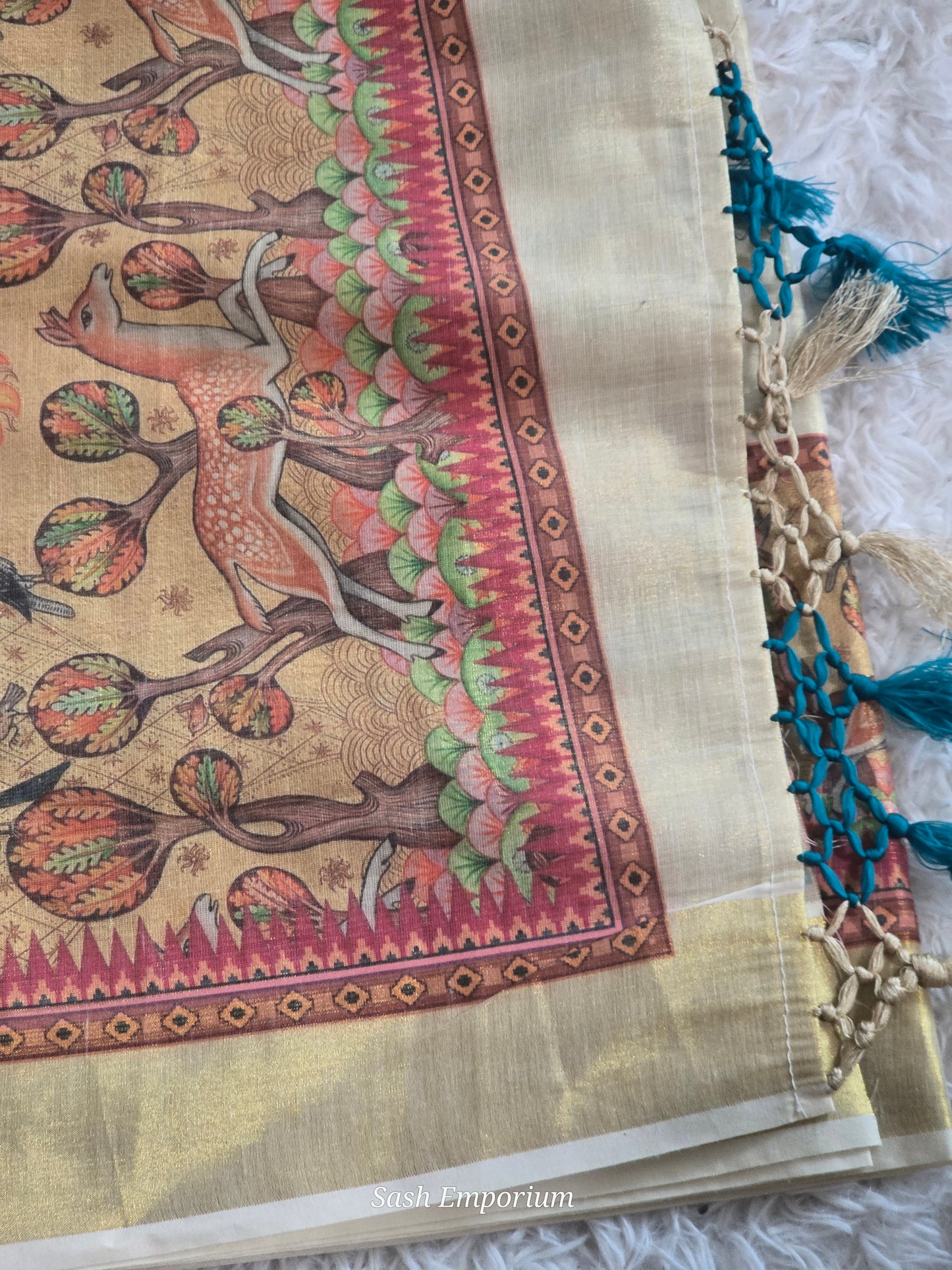 Tissue set saree with mural printed design