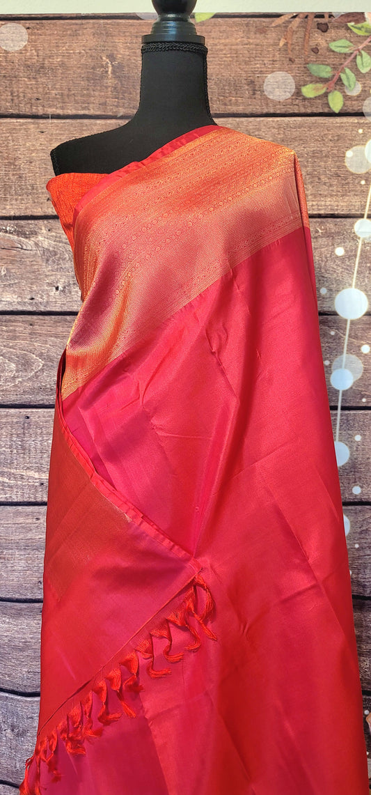 Pink Kancheepuram Silk Saree with antique gold border- Stitched Blouse