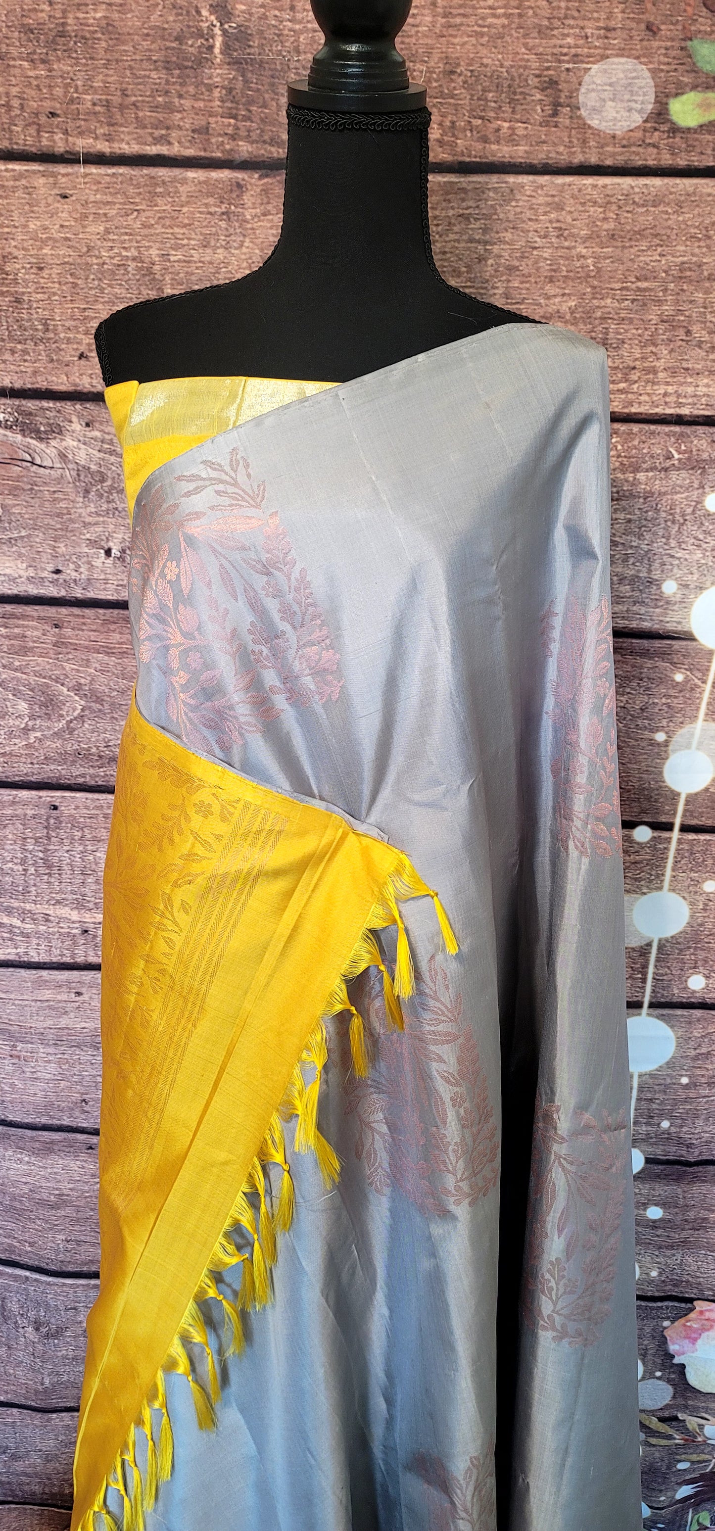 Kancheepuram Soft Silk saree with Stitched blouse