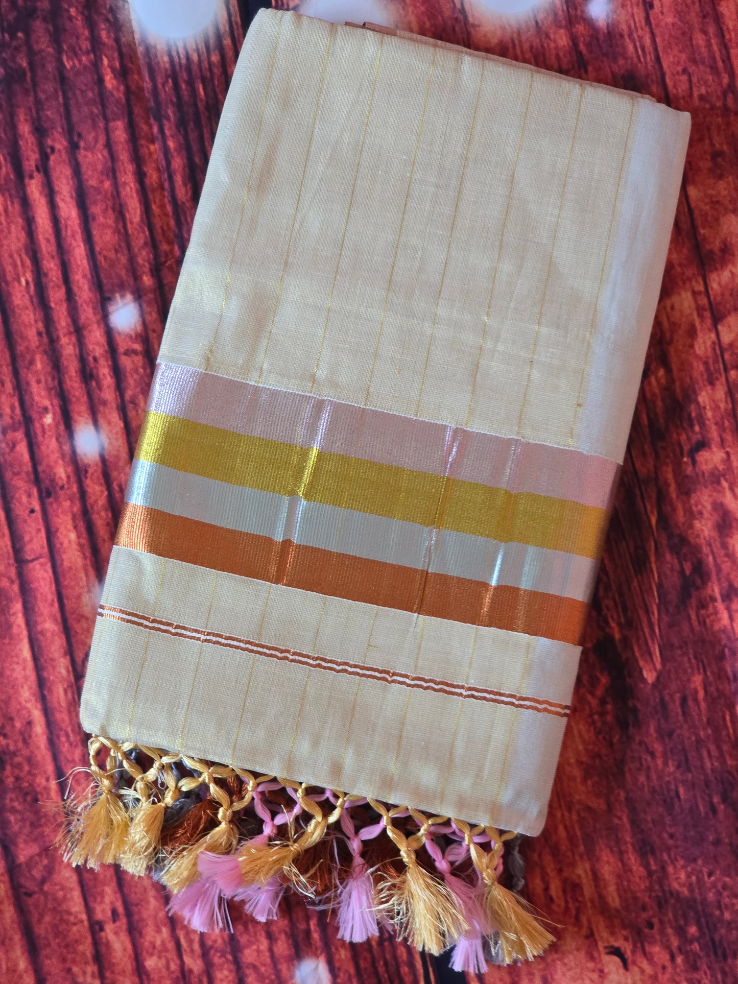 Set saree with multicolor kasav and duel shade