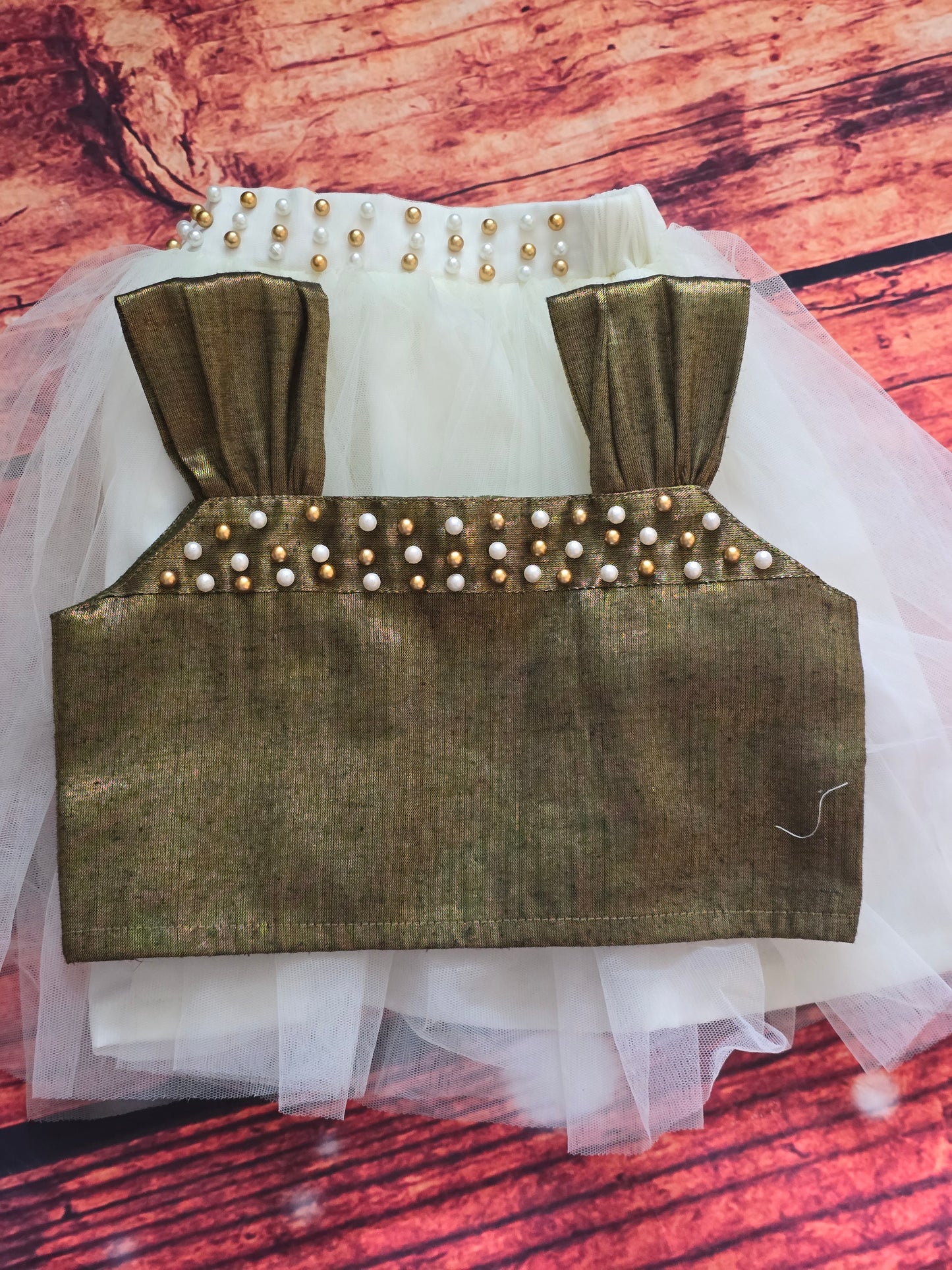 Net ( onam skirt) with crop top( 6 to 12 months)