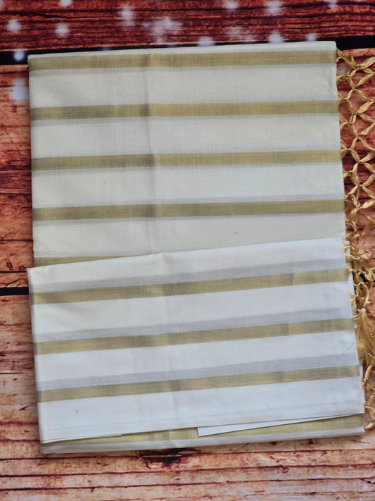 Set saree with gold stripes body