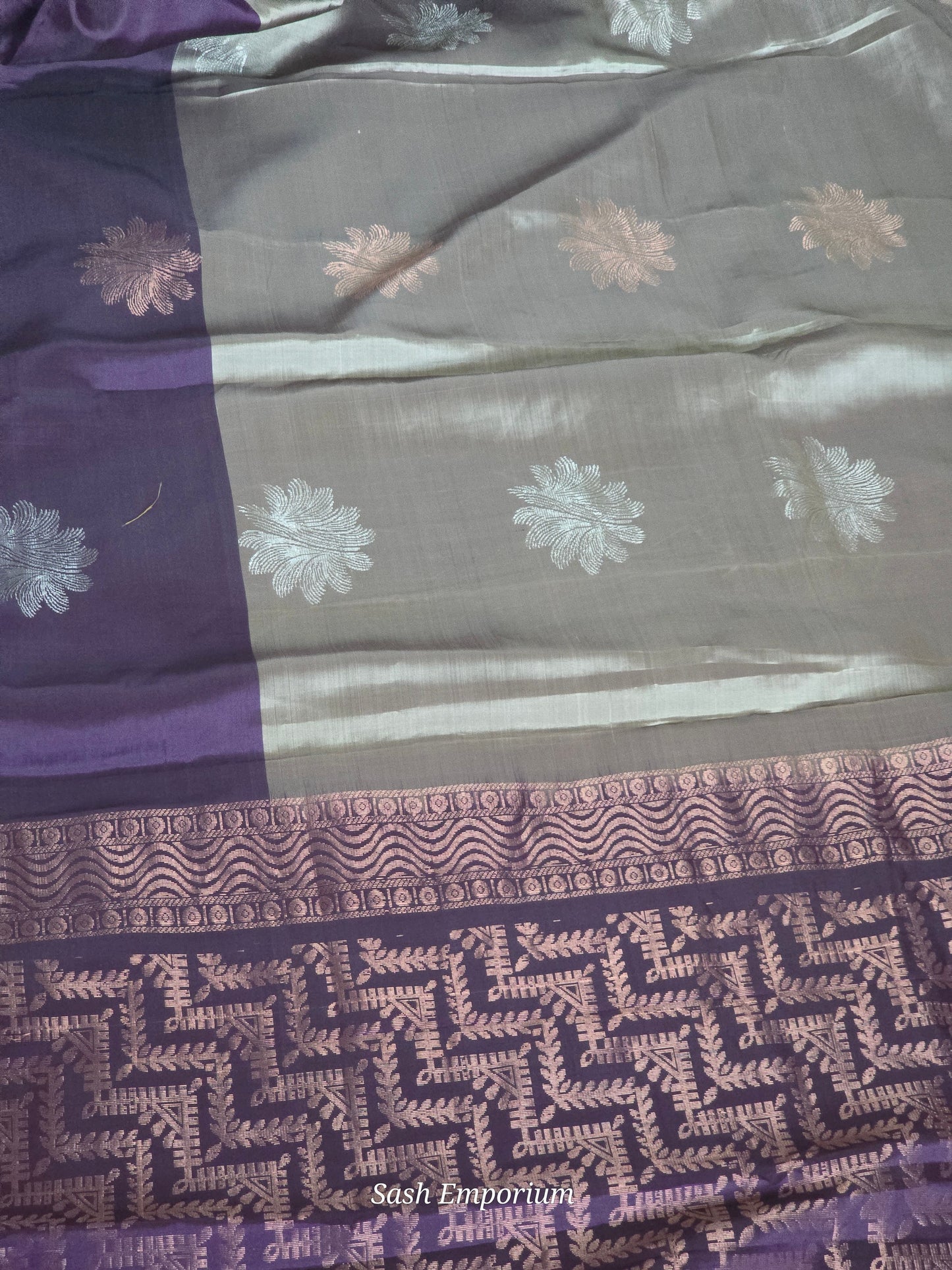 Kanchipuram soft silk saree (grey/purple) with stitched blouse