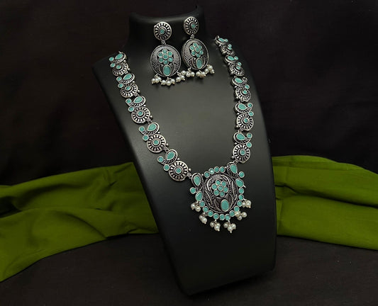 Necklace set with earring