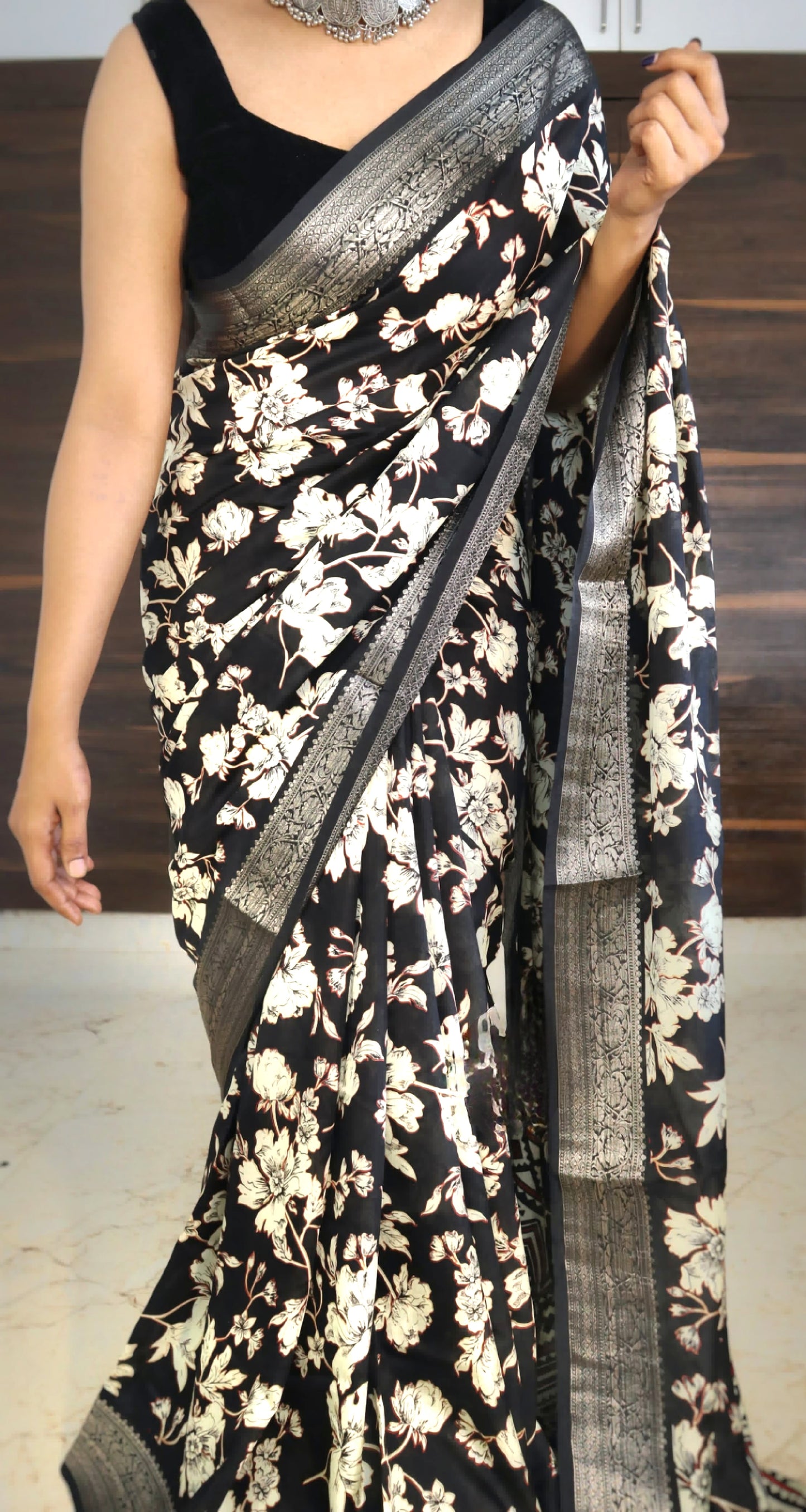 Semi crape saree with floral design- stitched blouse