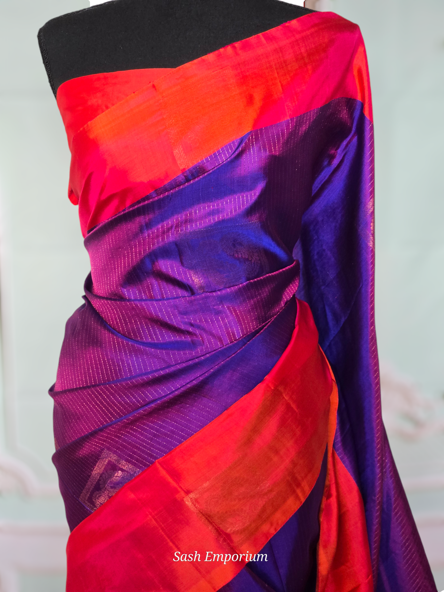 Kancheepuram soft silk saree with contrast border-Stitched blouse