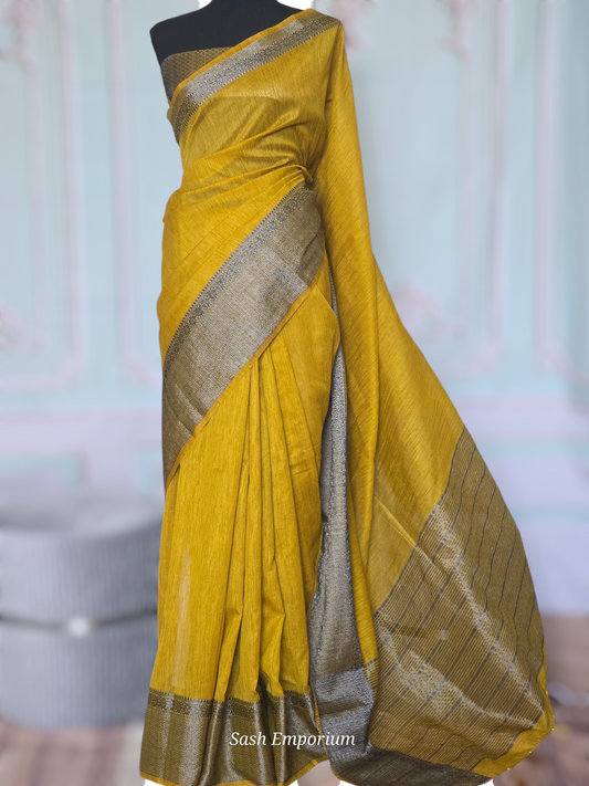 Art silk saree with antique border- stitched blouse