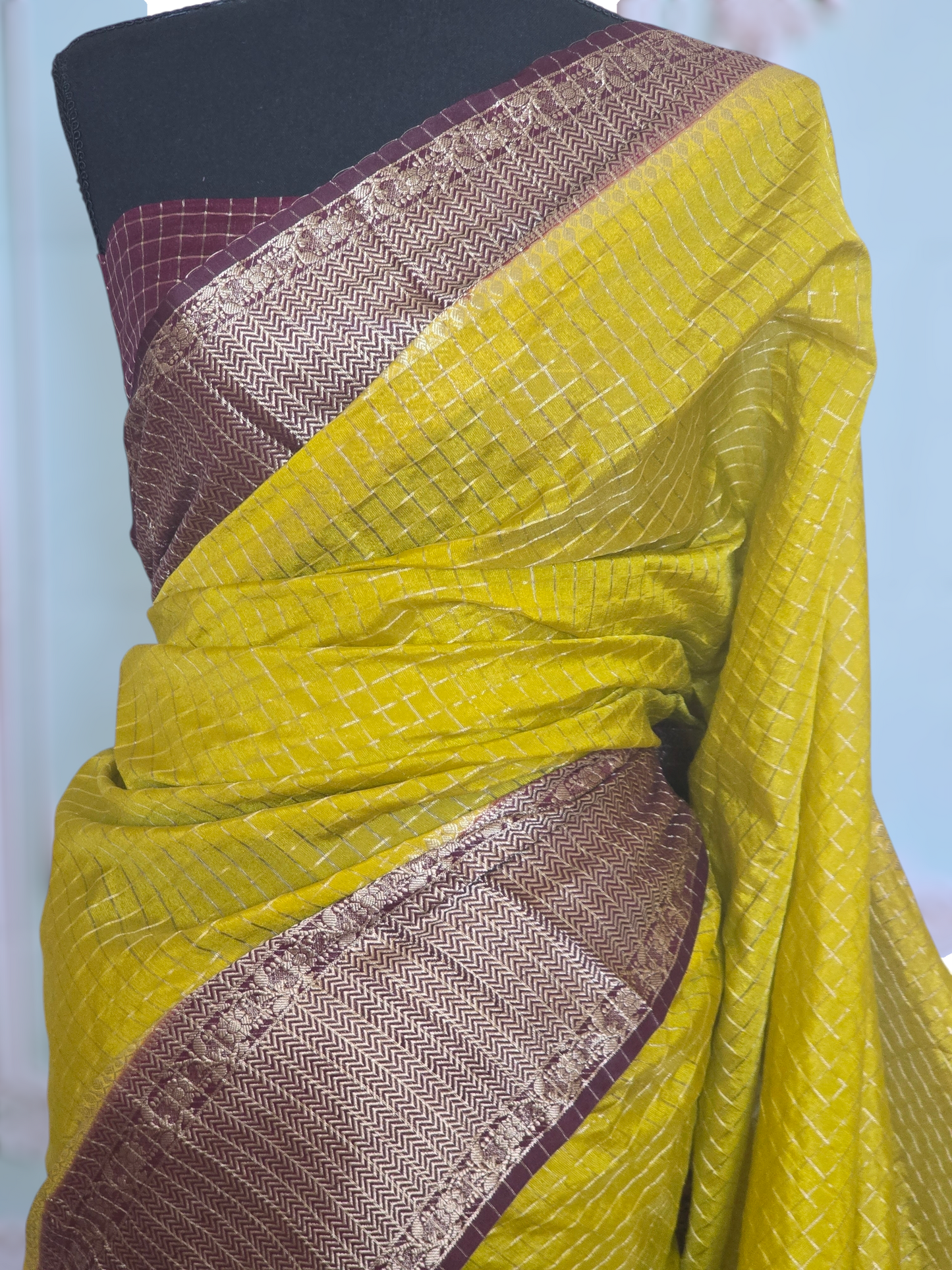 Semi silk saree with check body- stitched blouse