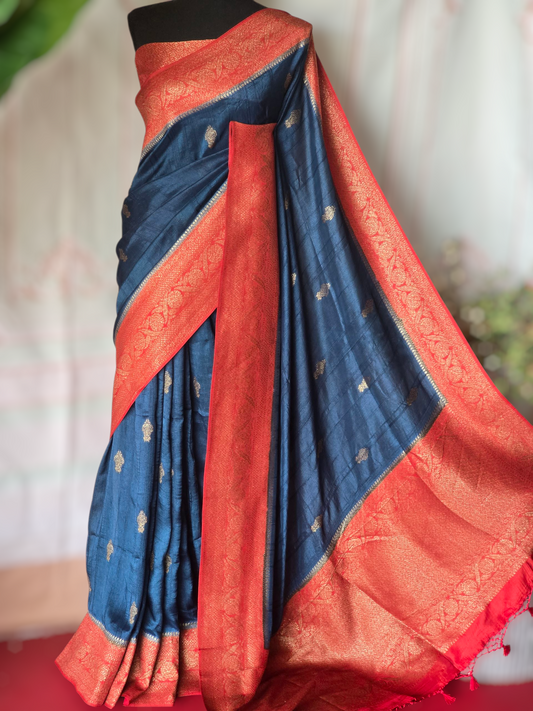 Munga tussar with banarasi border- stitched blouse