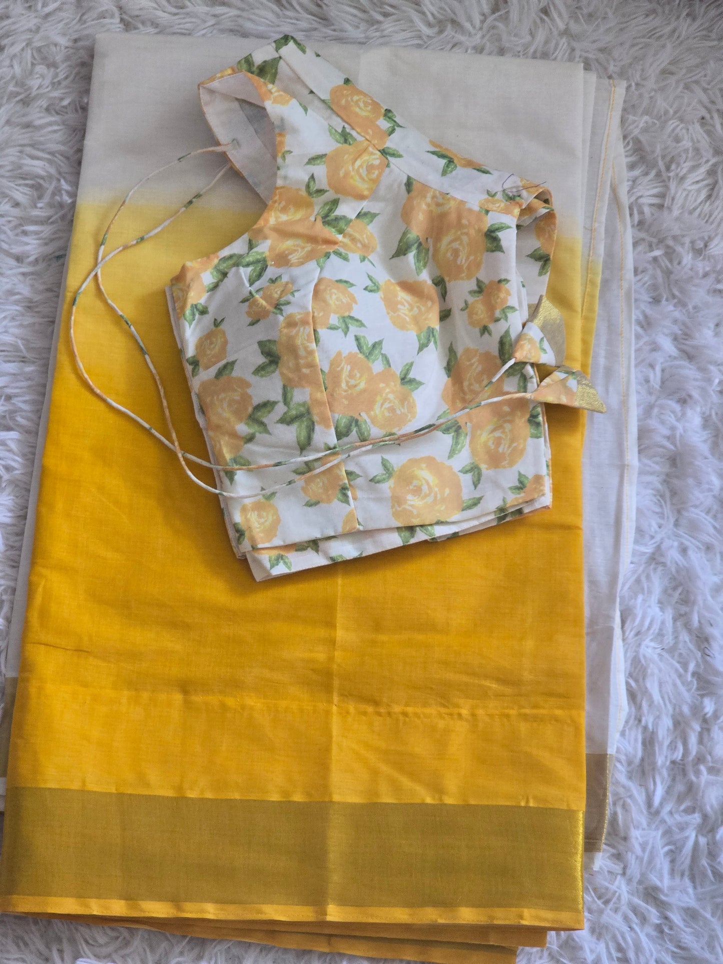 Premium cotton kerala saree duel tone- stitched printed blouse