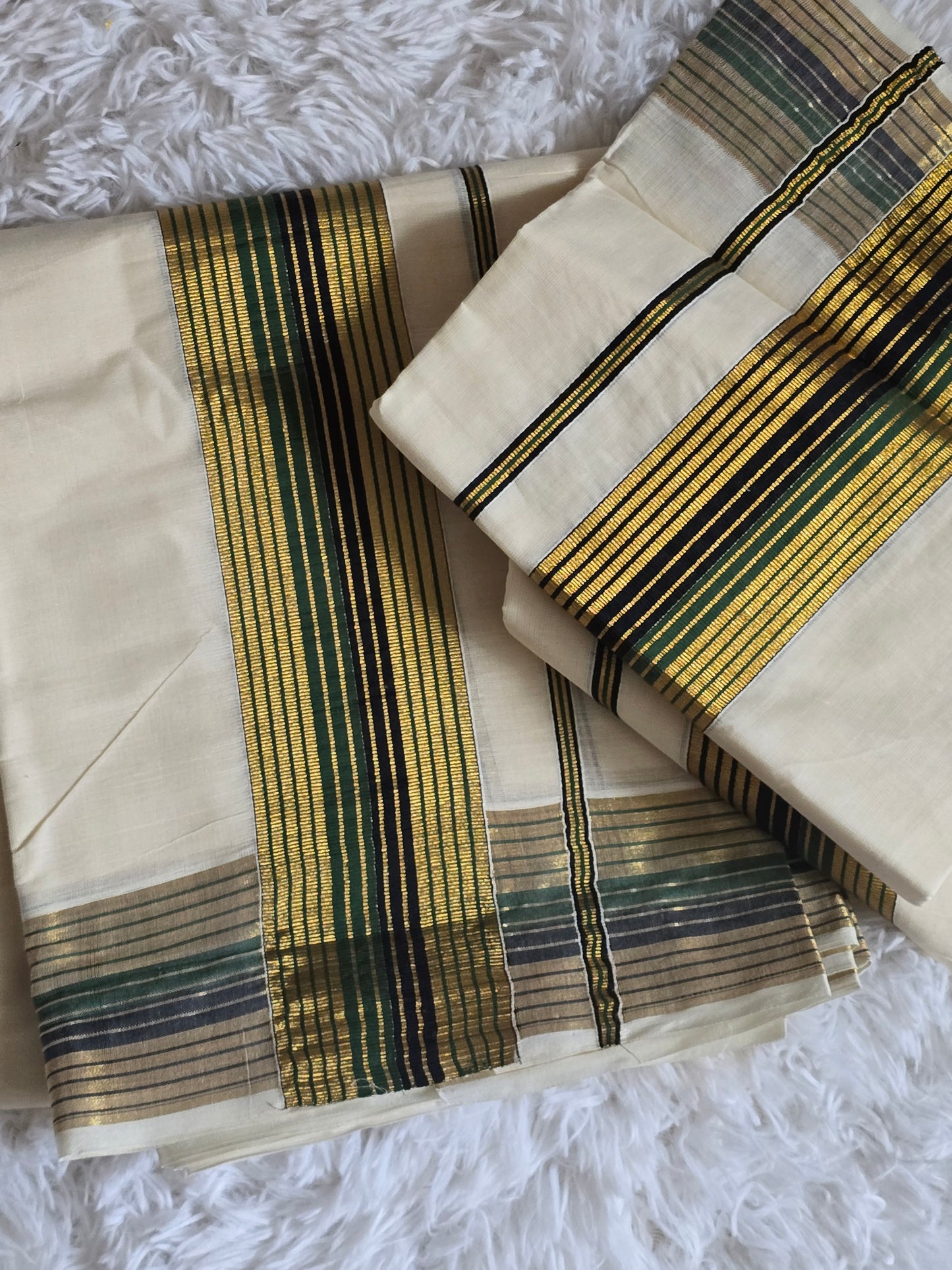 Onam set mund-black/green ( 3.85*280 length)