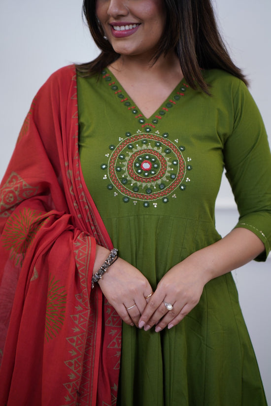 Cotton 3 pc salwar suit set with mirror work