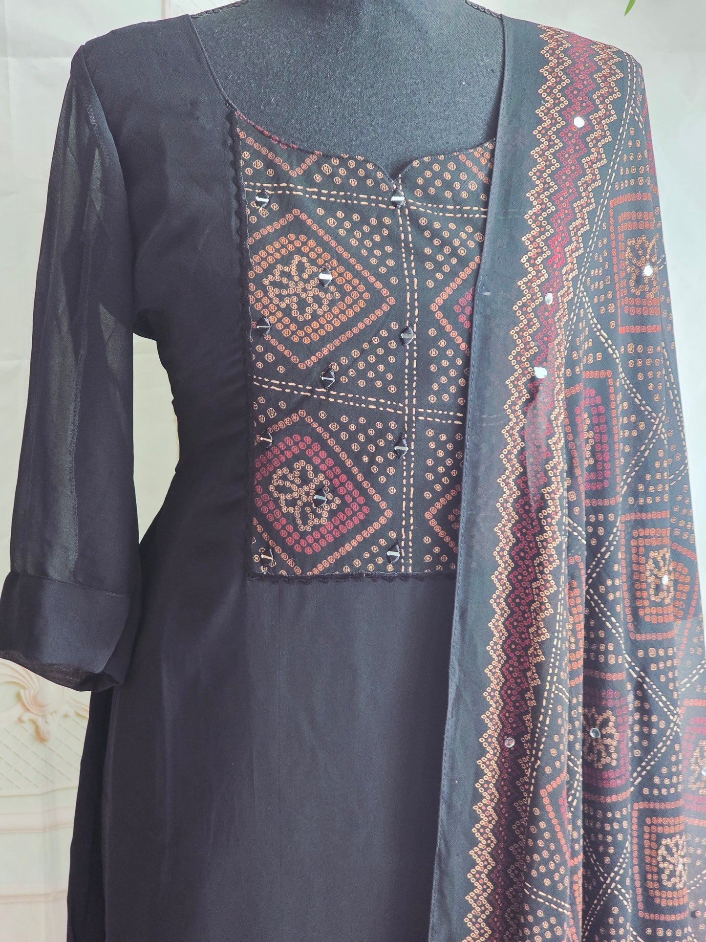 Faux georgette 3 pc salwar suit with beautiful dupatta ( mirror work)