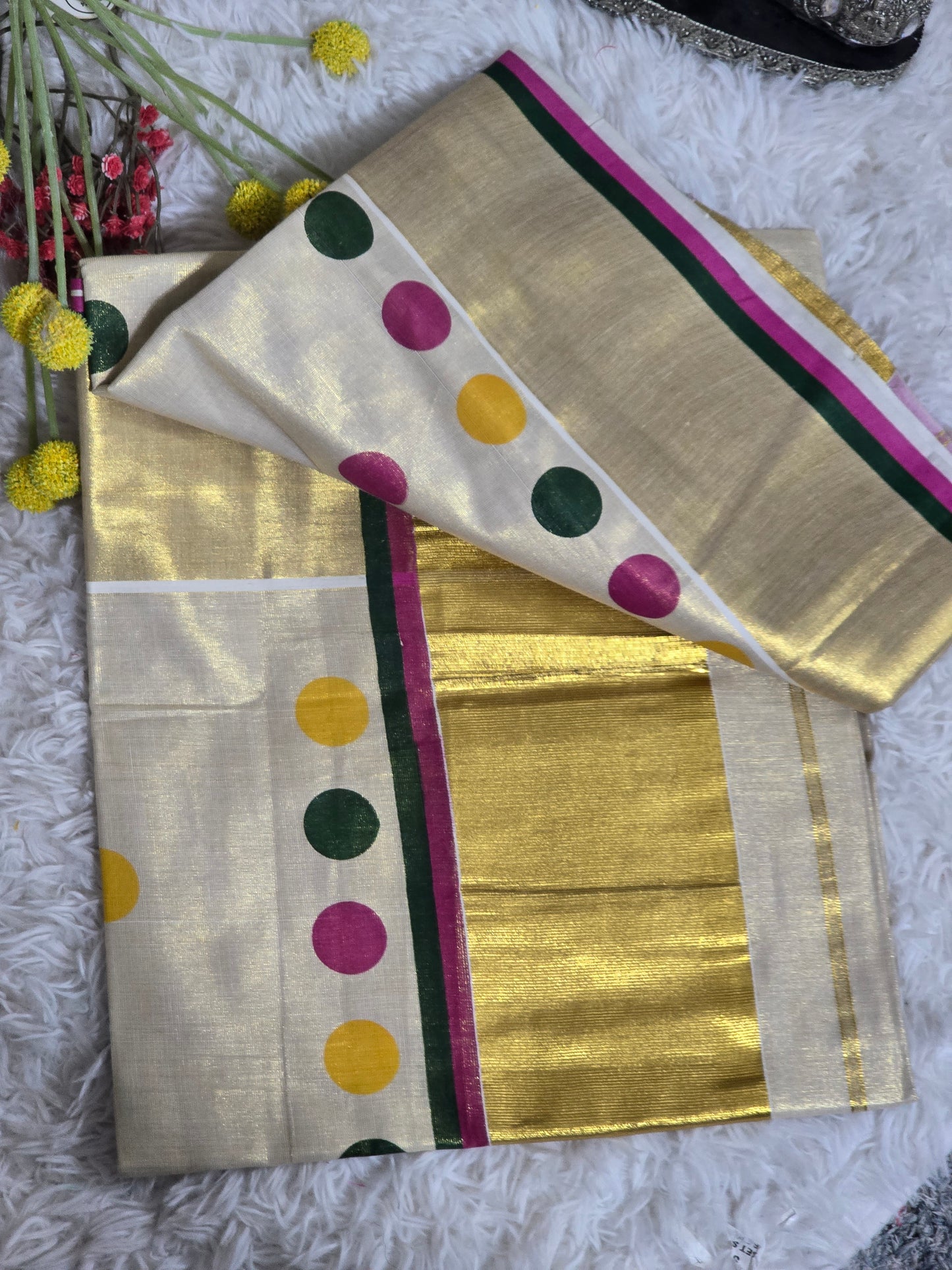 Tissue Kerala saree ( green border) with polka dot prints- blouse pc