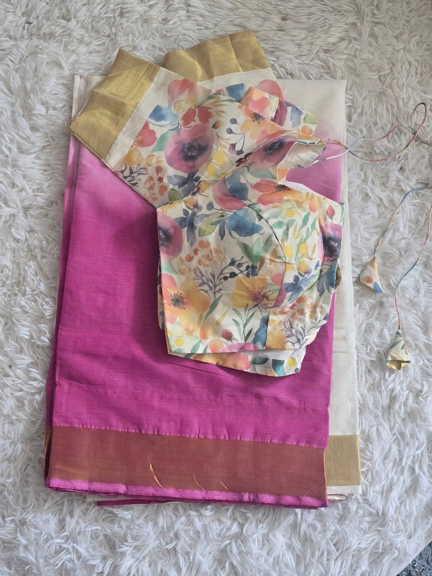 Premium cotton kerala saree duel tone- stitched printed blouse