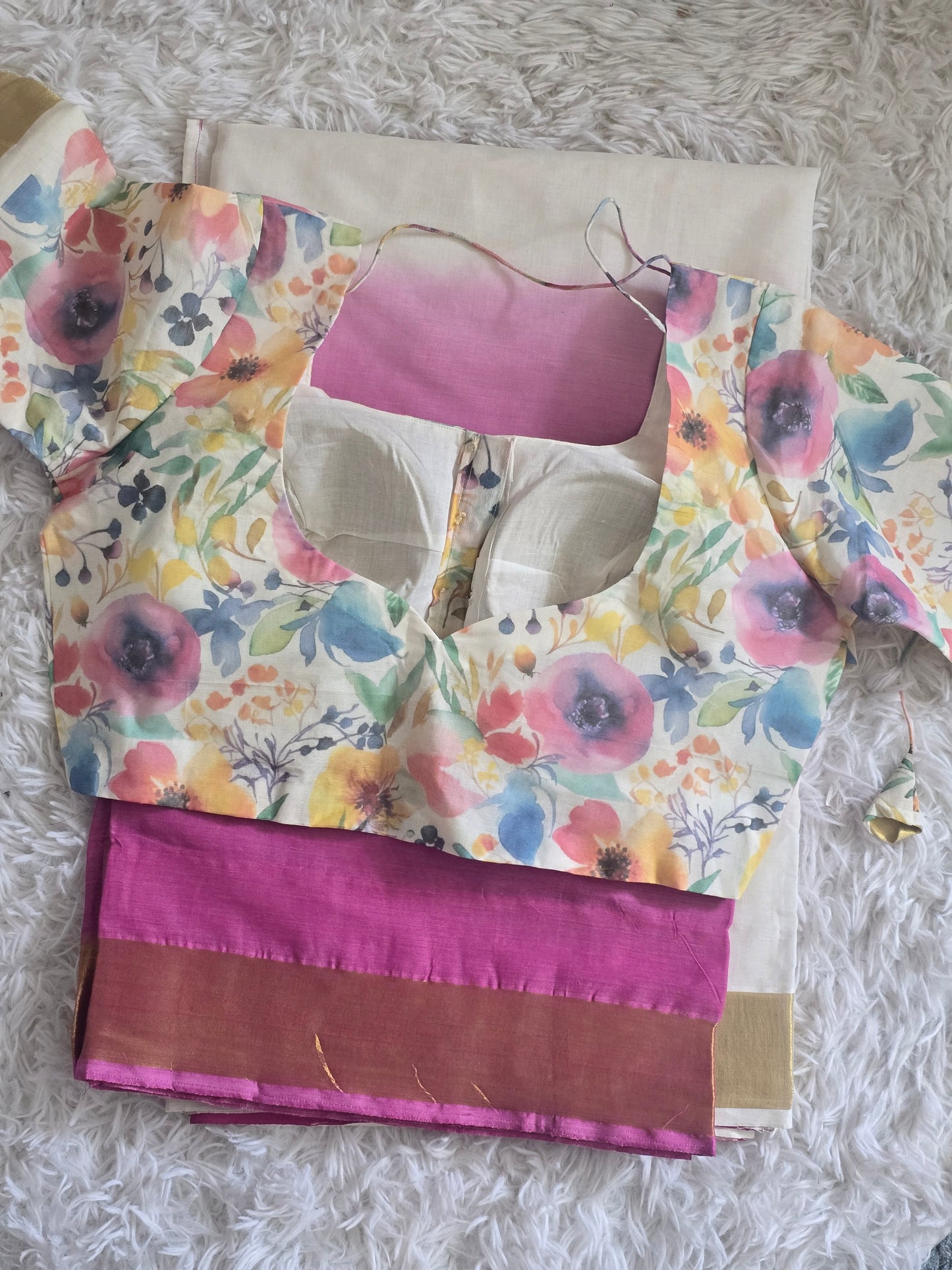 Premium cotton kerala saree duel tone- stitched printed blouse