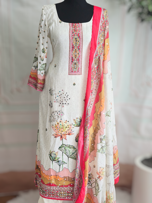 Crape 3 pc salwar suit set embellished with lotus print and mirror work