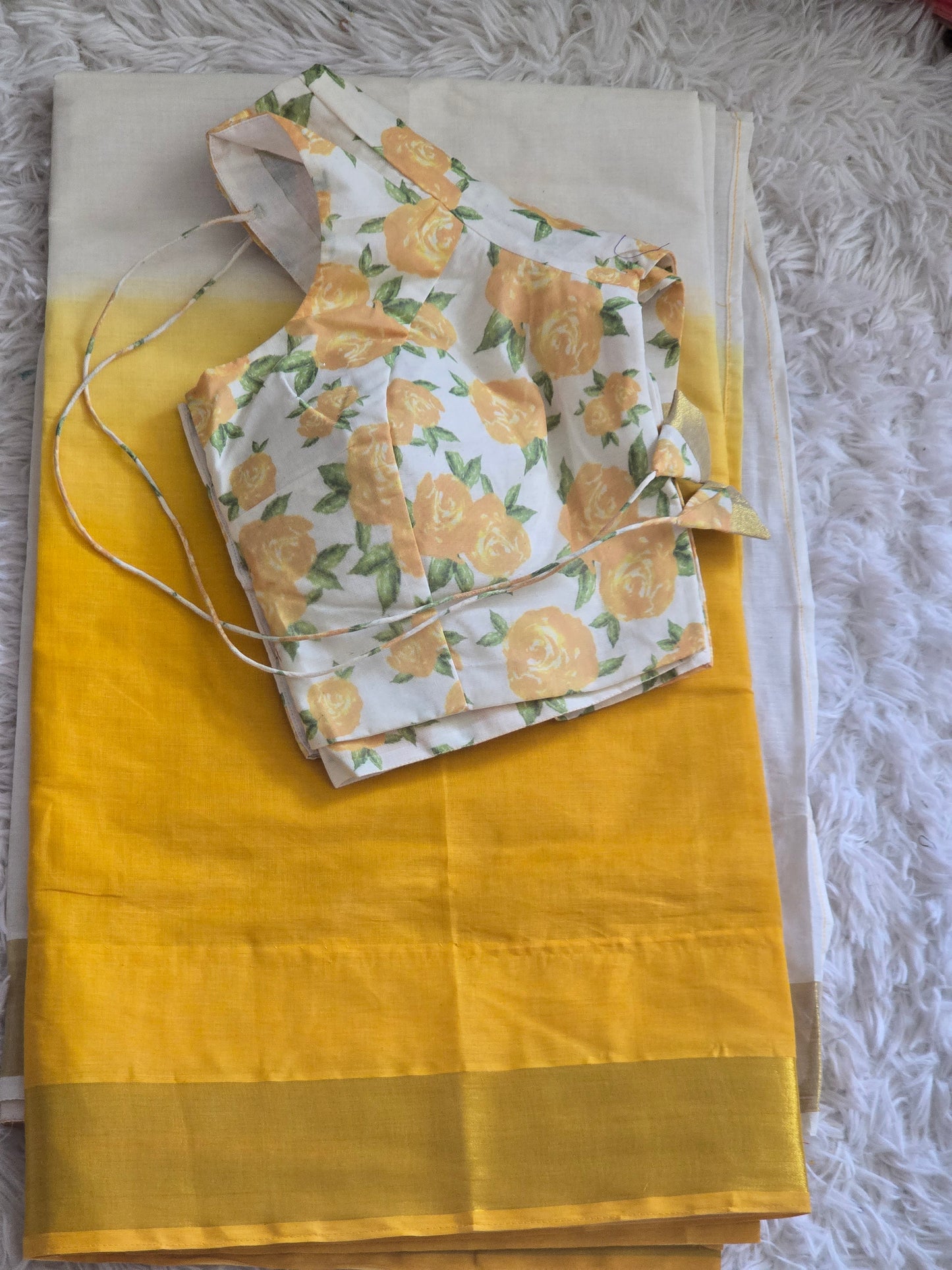 Premium cotton kerala saree duel tone- stitched printed blouse