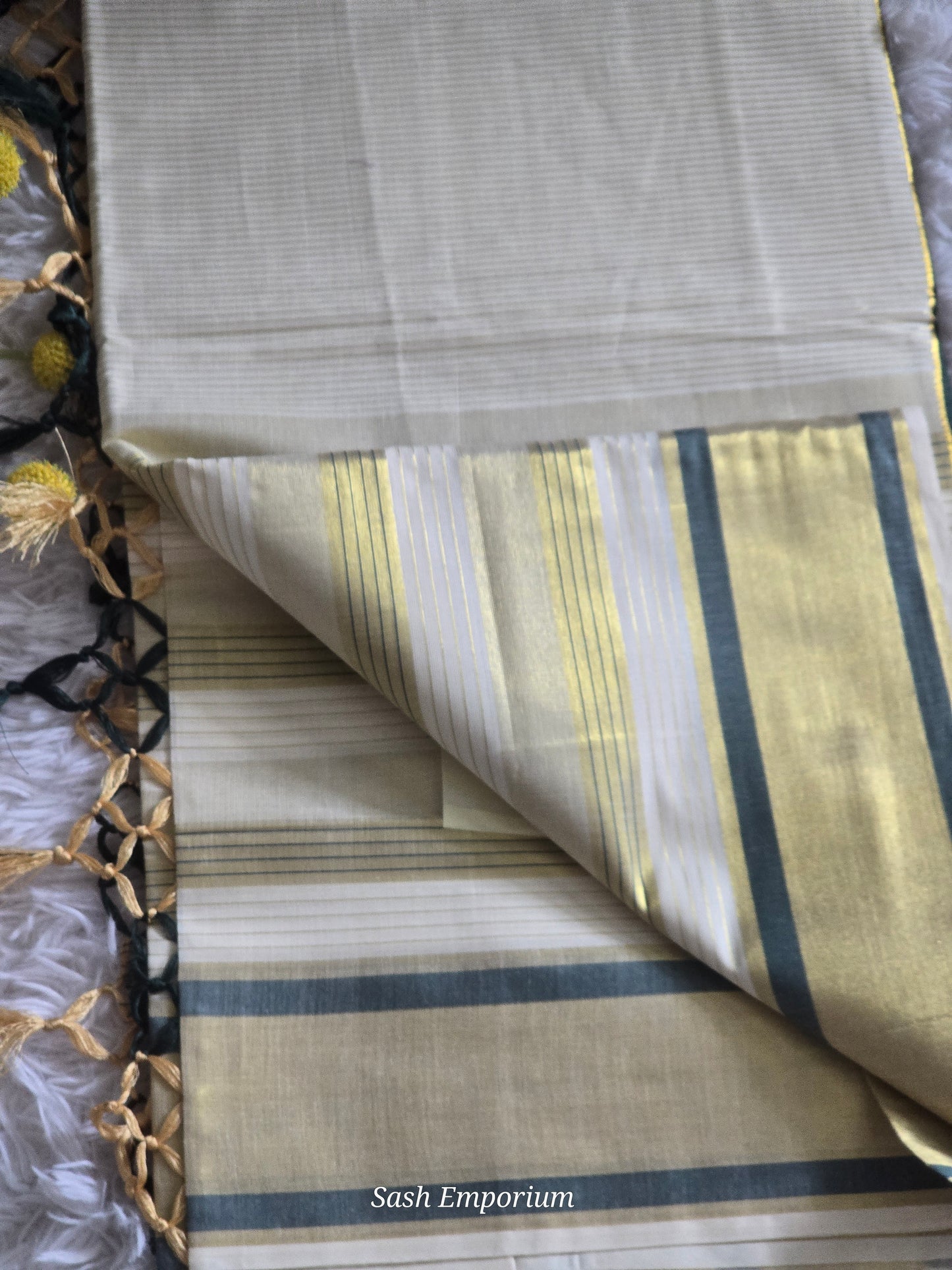 Cotton set saree with gold/green border