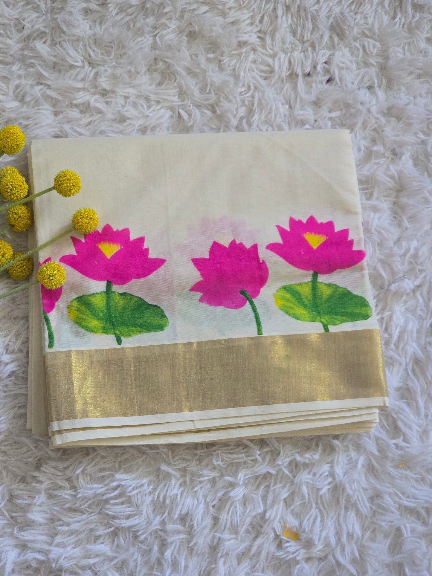 Cotton set saree with  lotus print