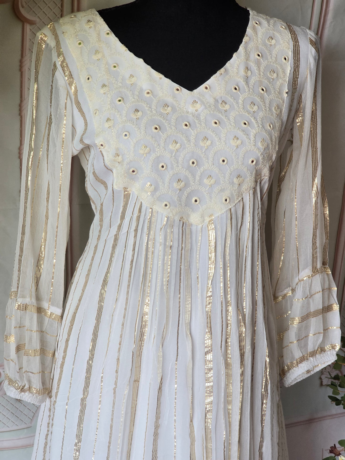 White(georgette)kurti