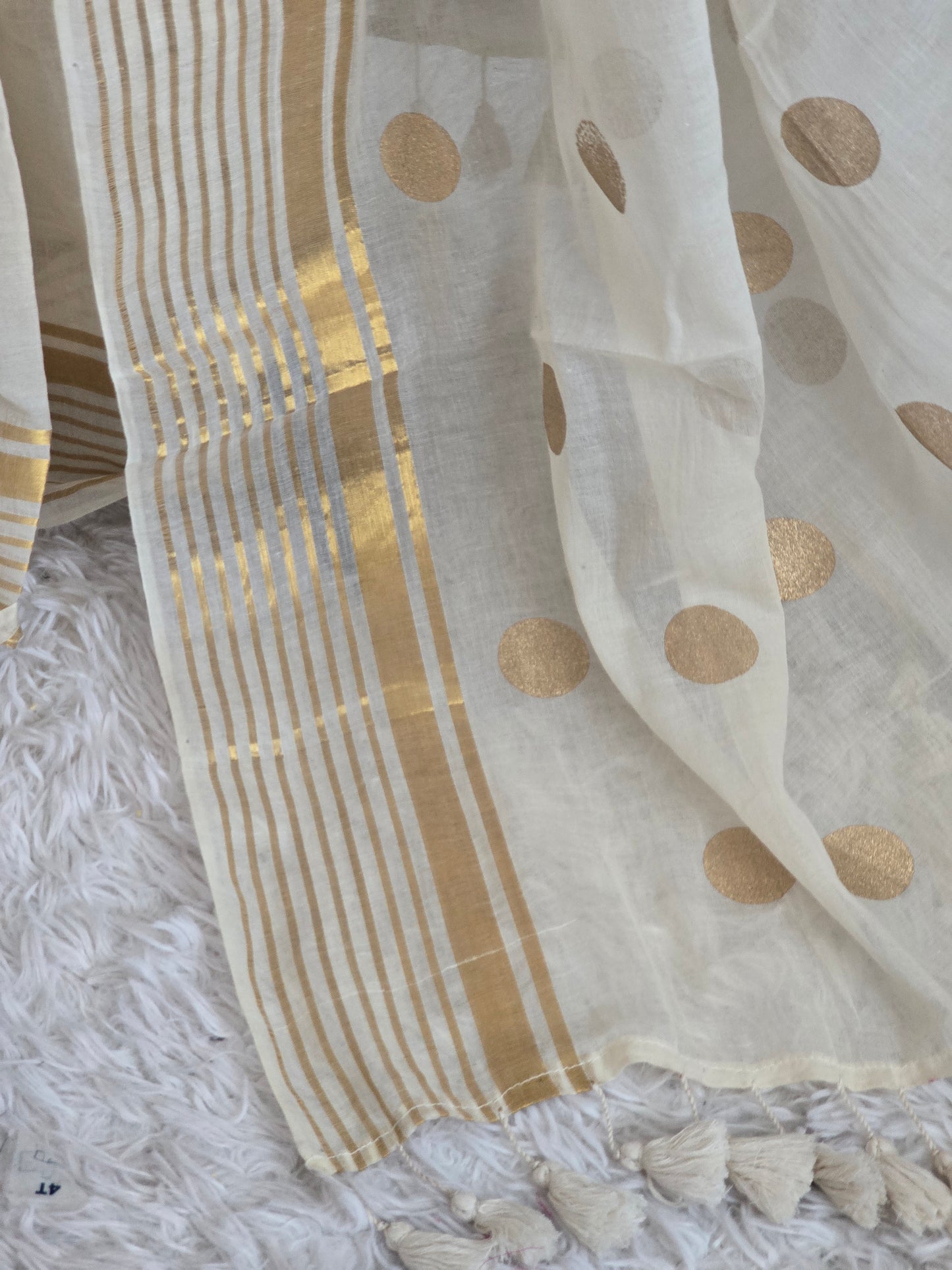Mul cotton saree with gold buttas and border (fall and pico done)NO Blouse piece