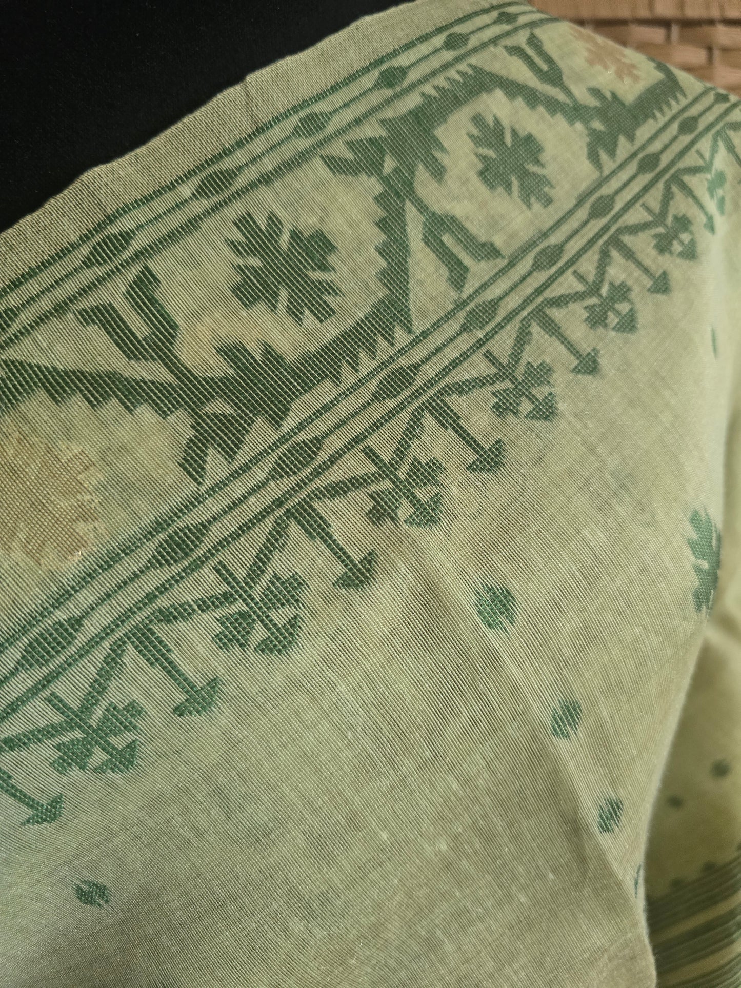 Soft cotton tussar saree with jamdani weaving ( leaf lean pink)- BP