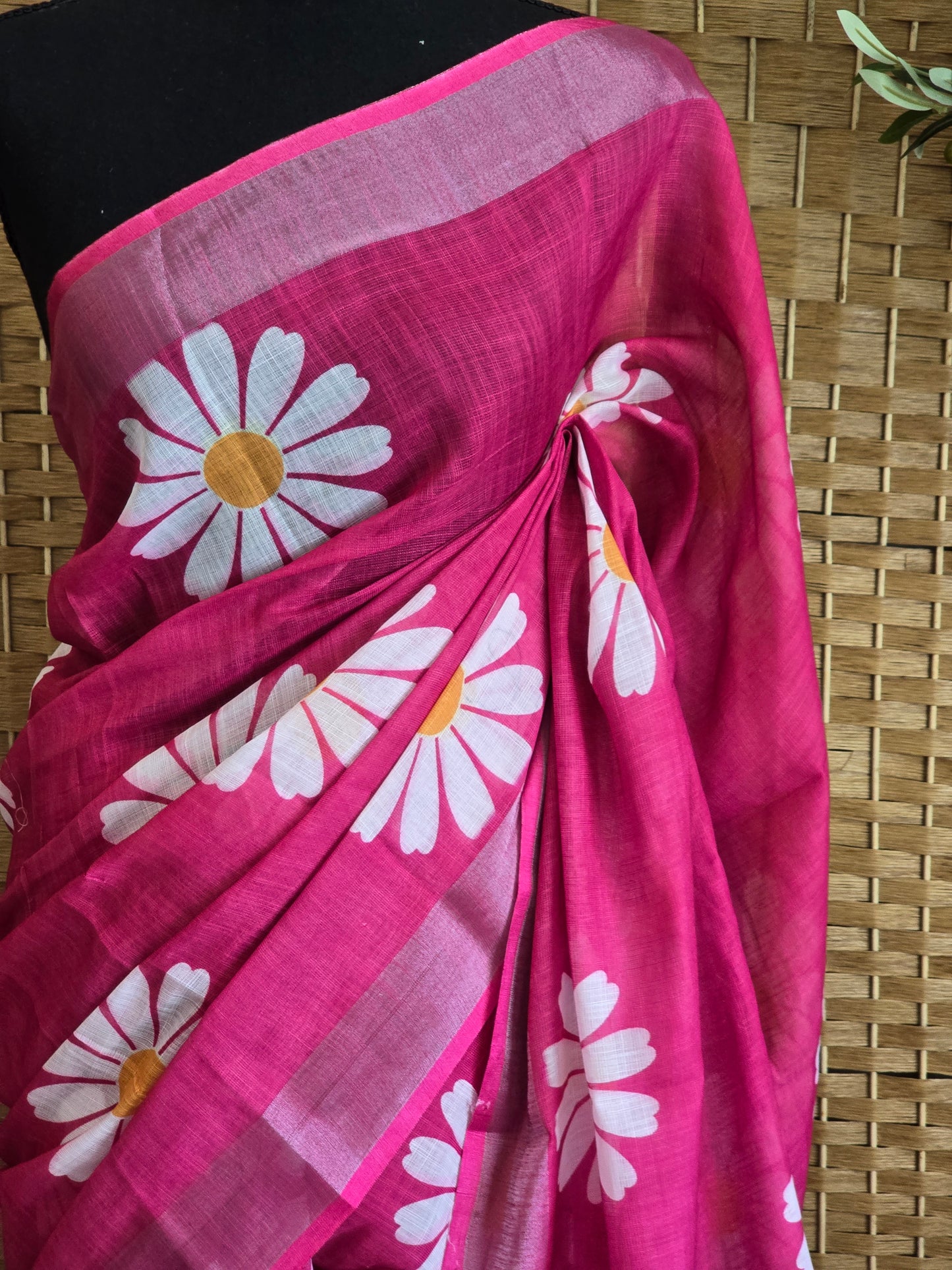 Pink linen cotton saree - No BP ( saree fall and pico done)